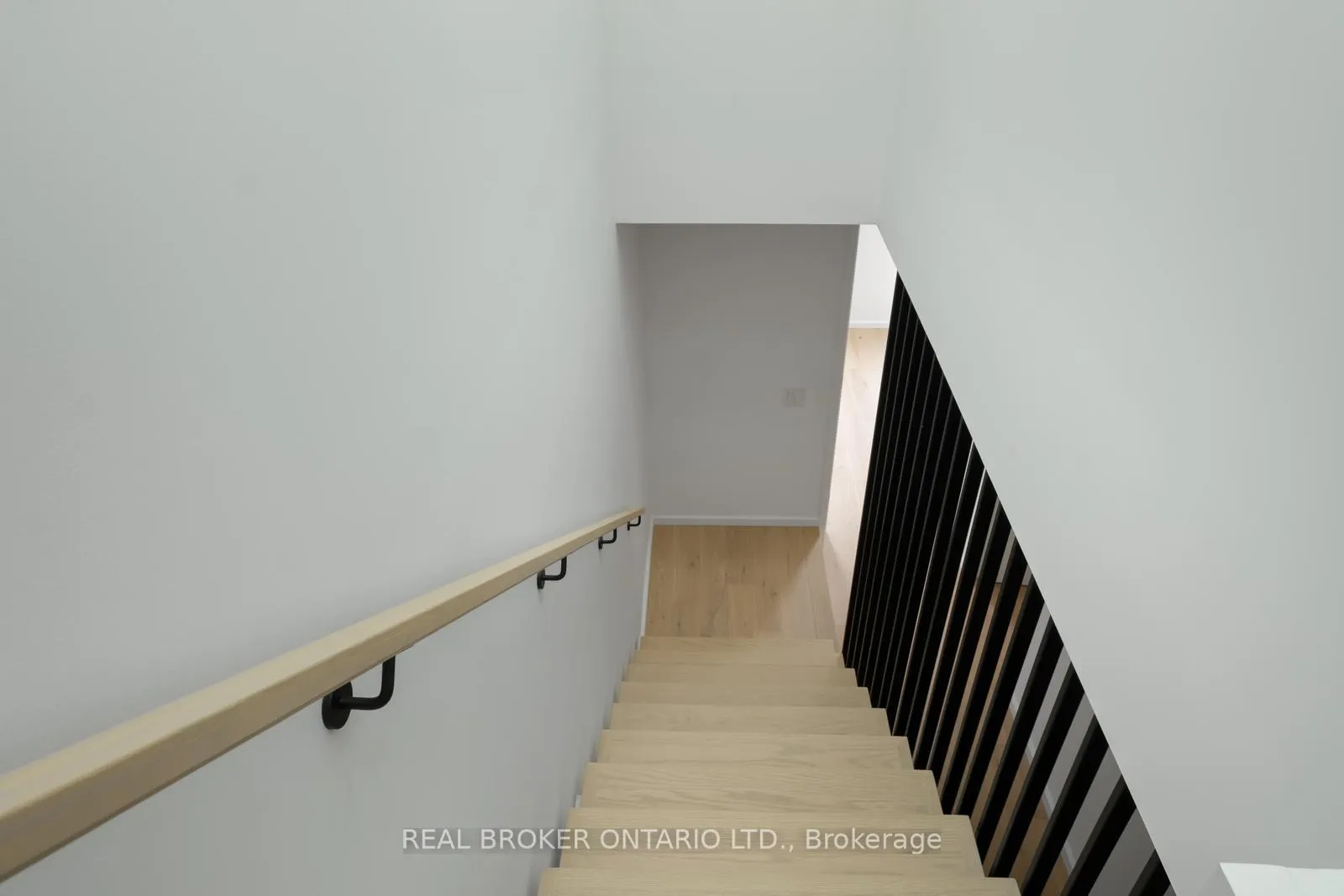 Photo 37 of Unit B, 36 Arundel Avenue, Toronto, Playter Estates-Danforth — HOMEH