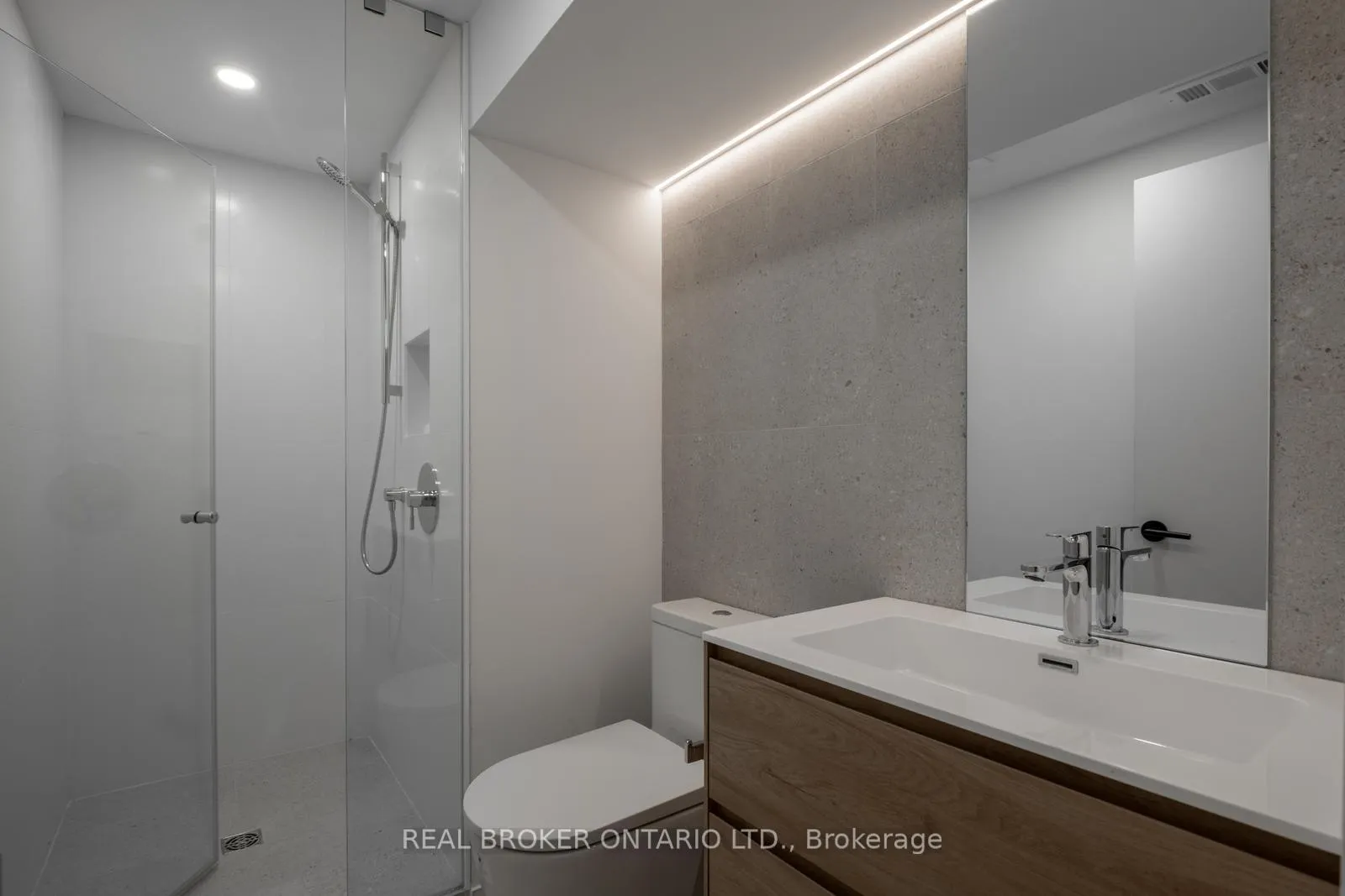 Photo 39 of Unit B, 36 Arundel Avenue, Toronto, Playter Estates-Danforth — HOMEH