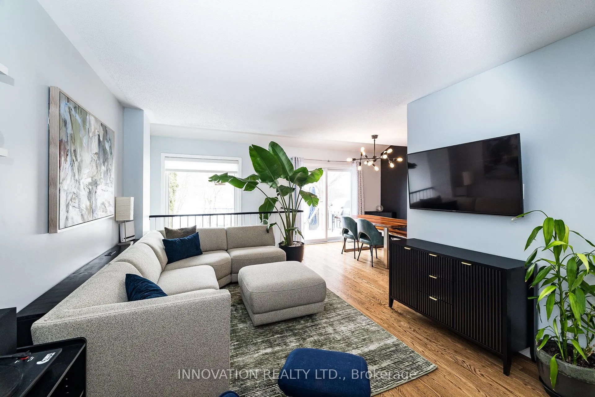 Photo 6 of 128 Pickwick Drive, Ottawa, Barrhaven - Cedargrove/Fraserdale — HOMEH