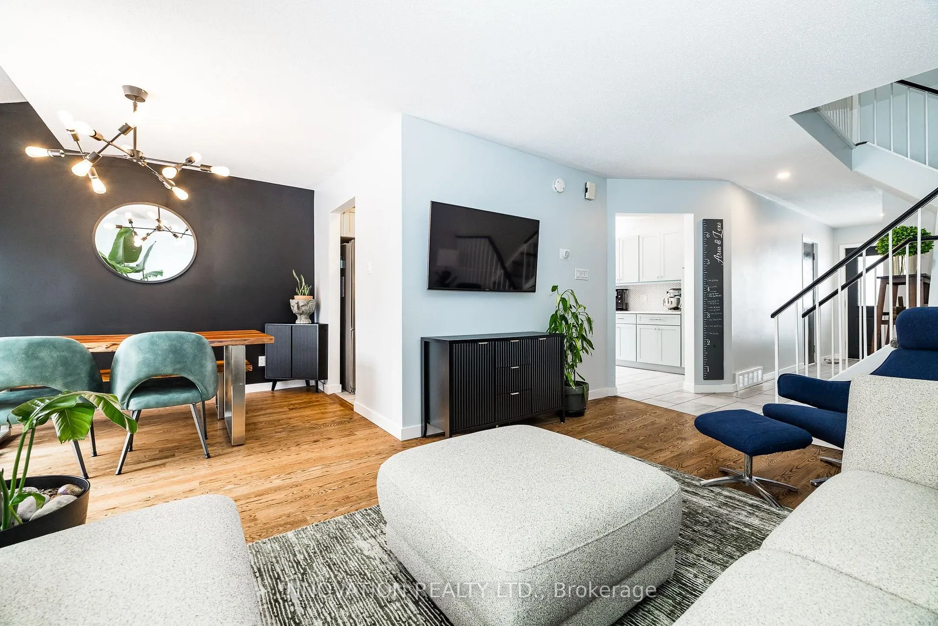 Photo 8 of 128 Pickwick Drive, Ottawa, Barrhaven - Cedargrove/Fraserdale — HOMEH