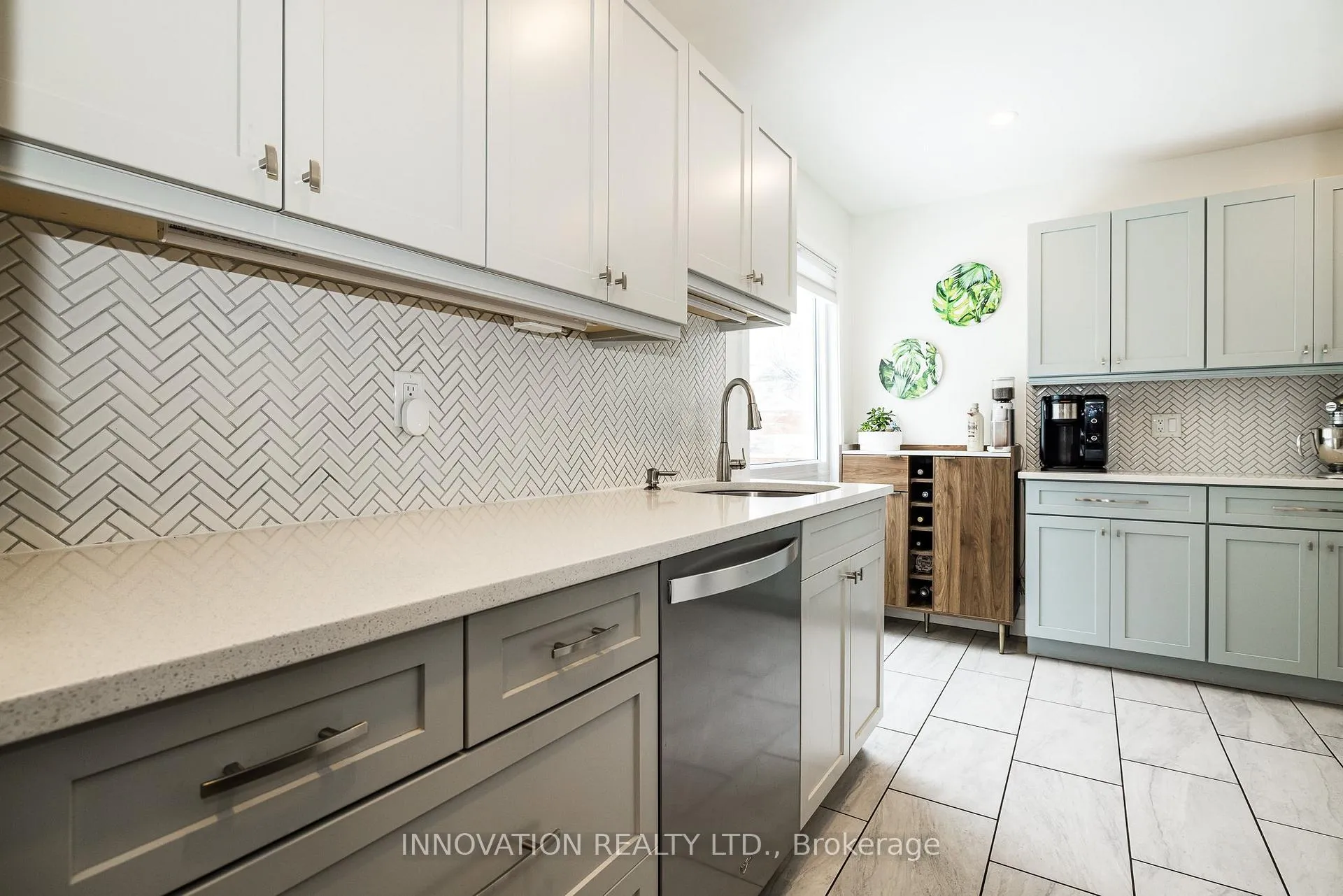 Photo 12 of 128 Pickwick Drive, Ottawa, Barrhaven - Cedargrove/Fraserdale — HOMEH