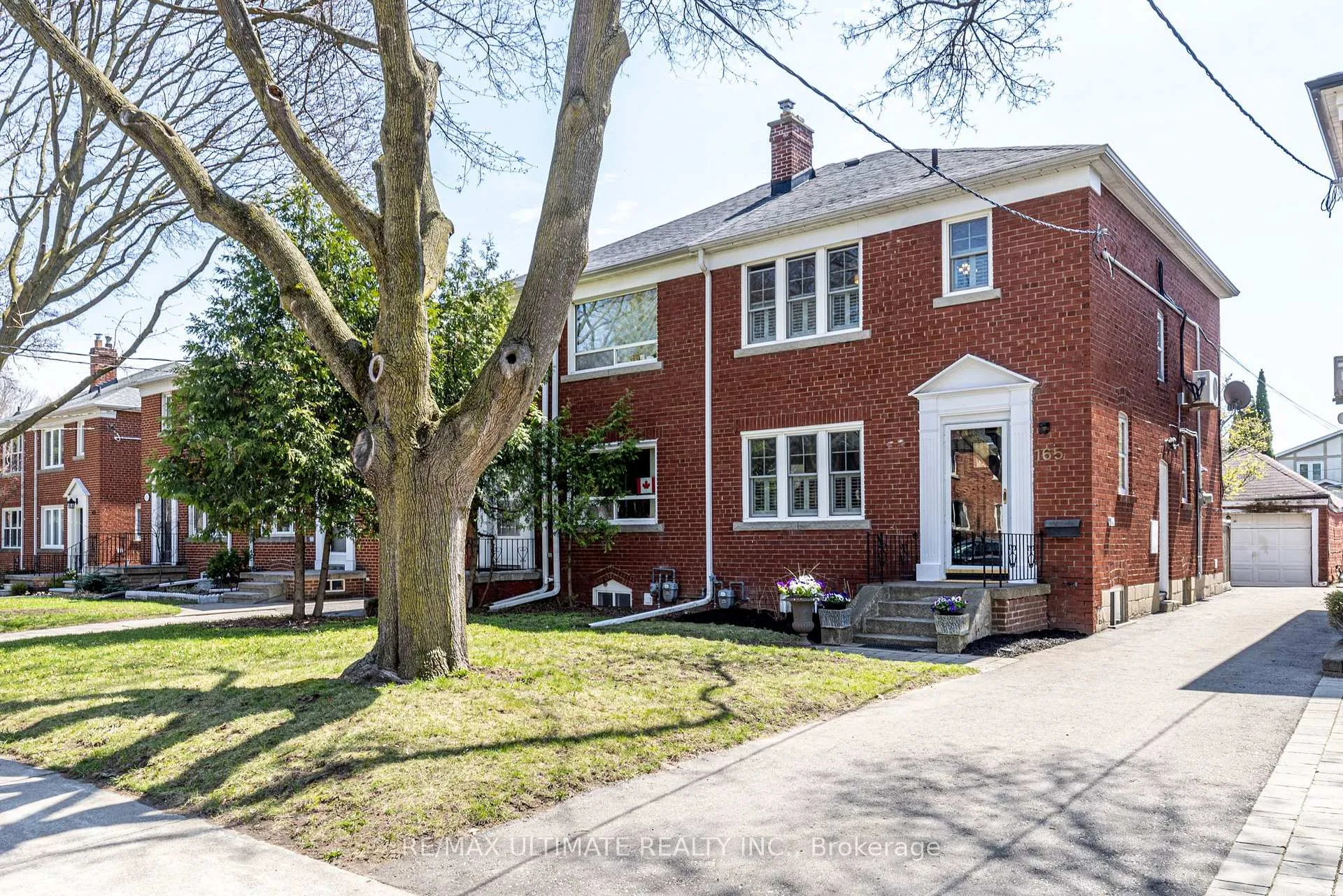 Photo 1 of 165 Divadale Drive, Toronto, Leaside — HOMEH