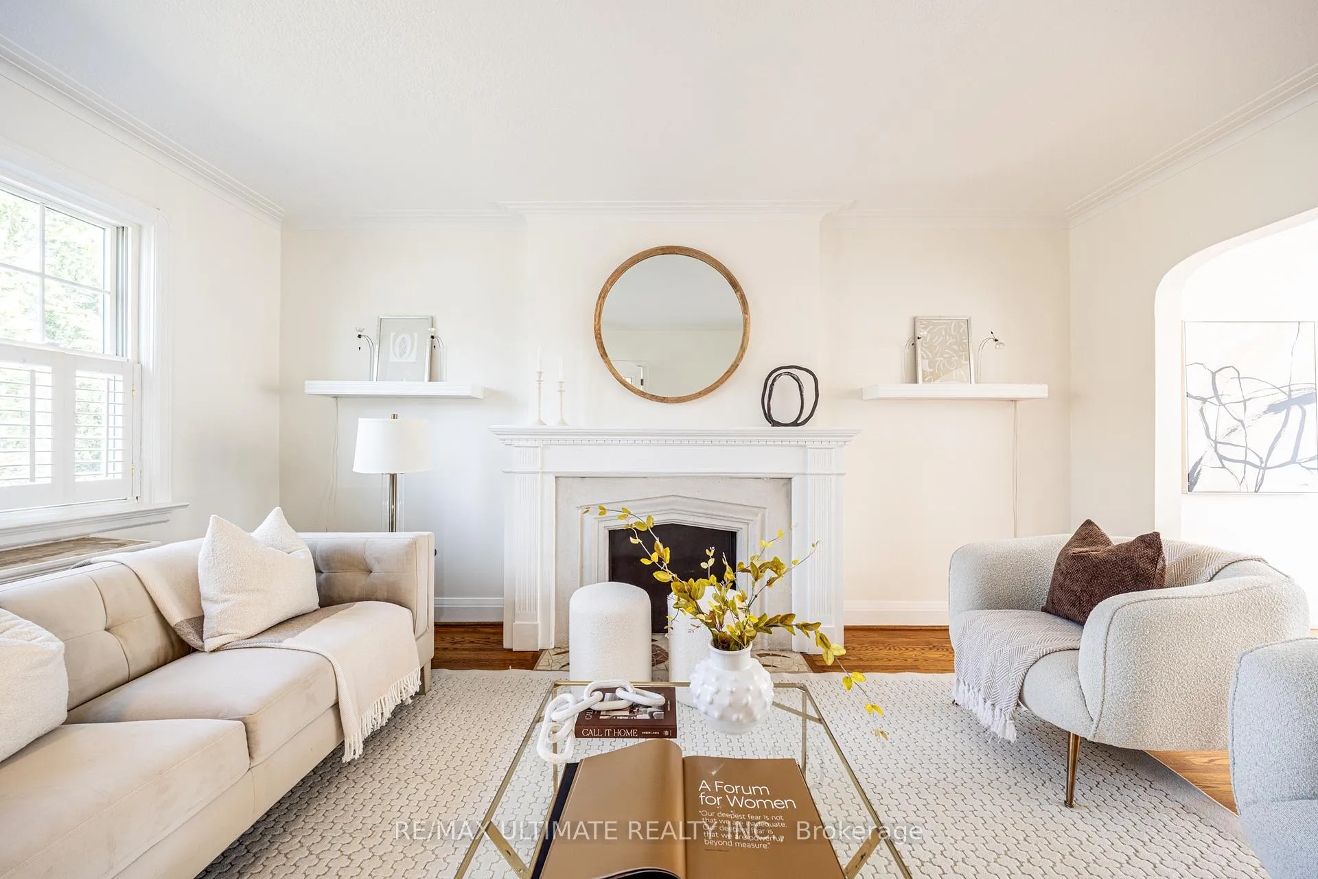 Photo 8 of 165 Divadale Drive, Toronto, Leaside — HOMEH