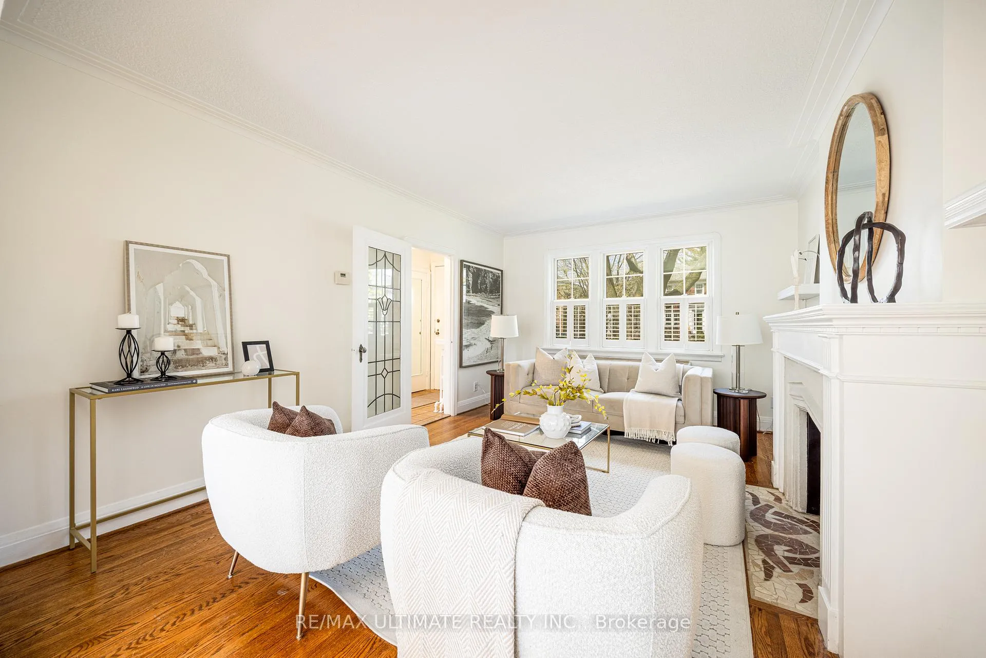 Photo 13 of 165 Divadale Drive, Toronto, Leaside — HOMEH
