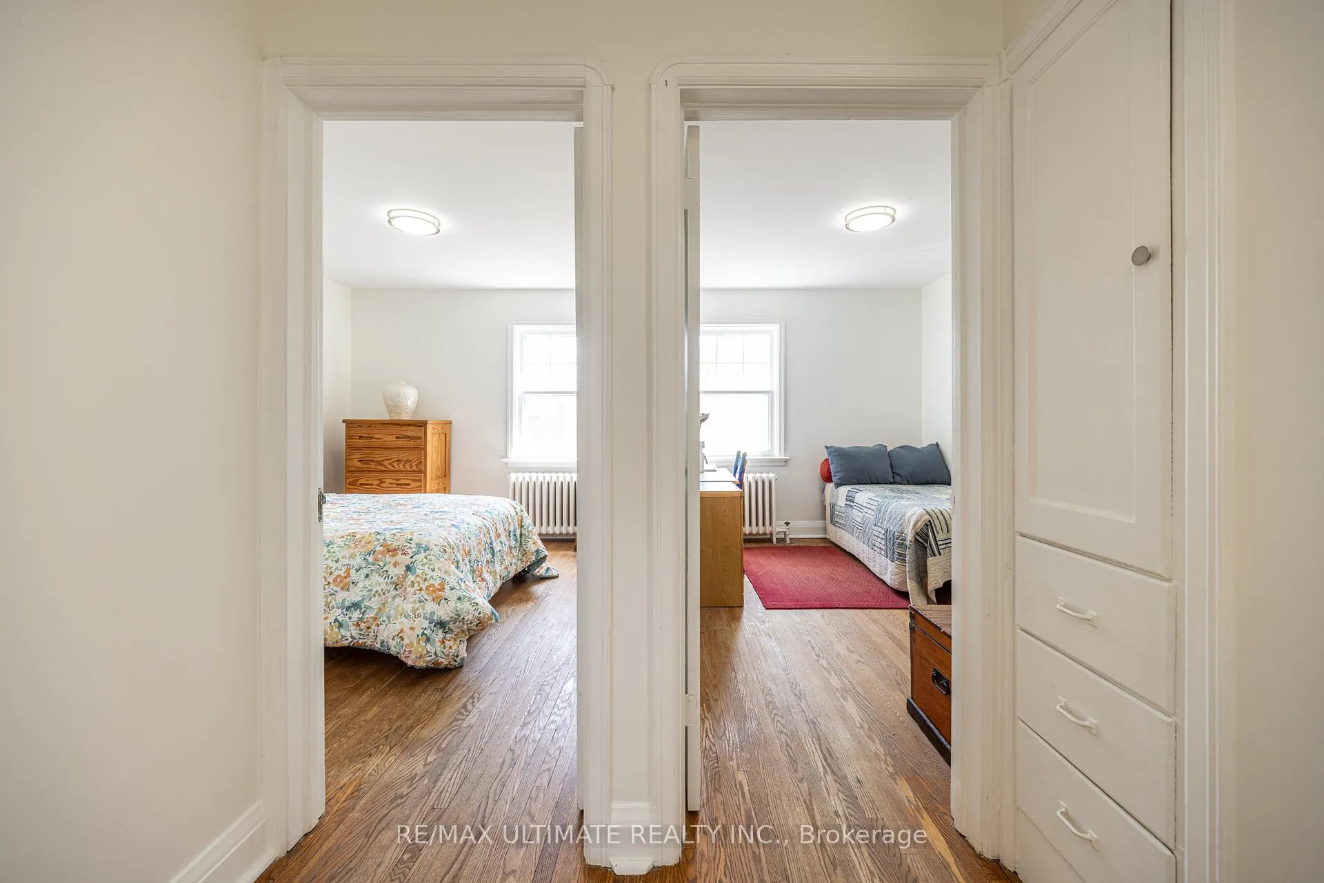 Photo 34 of 165 Divadale Drive, Toronto, Leaside — HOMEH