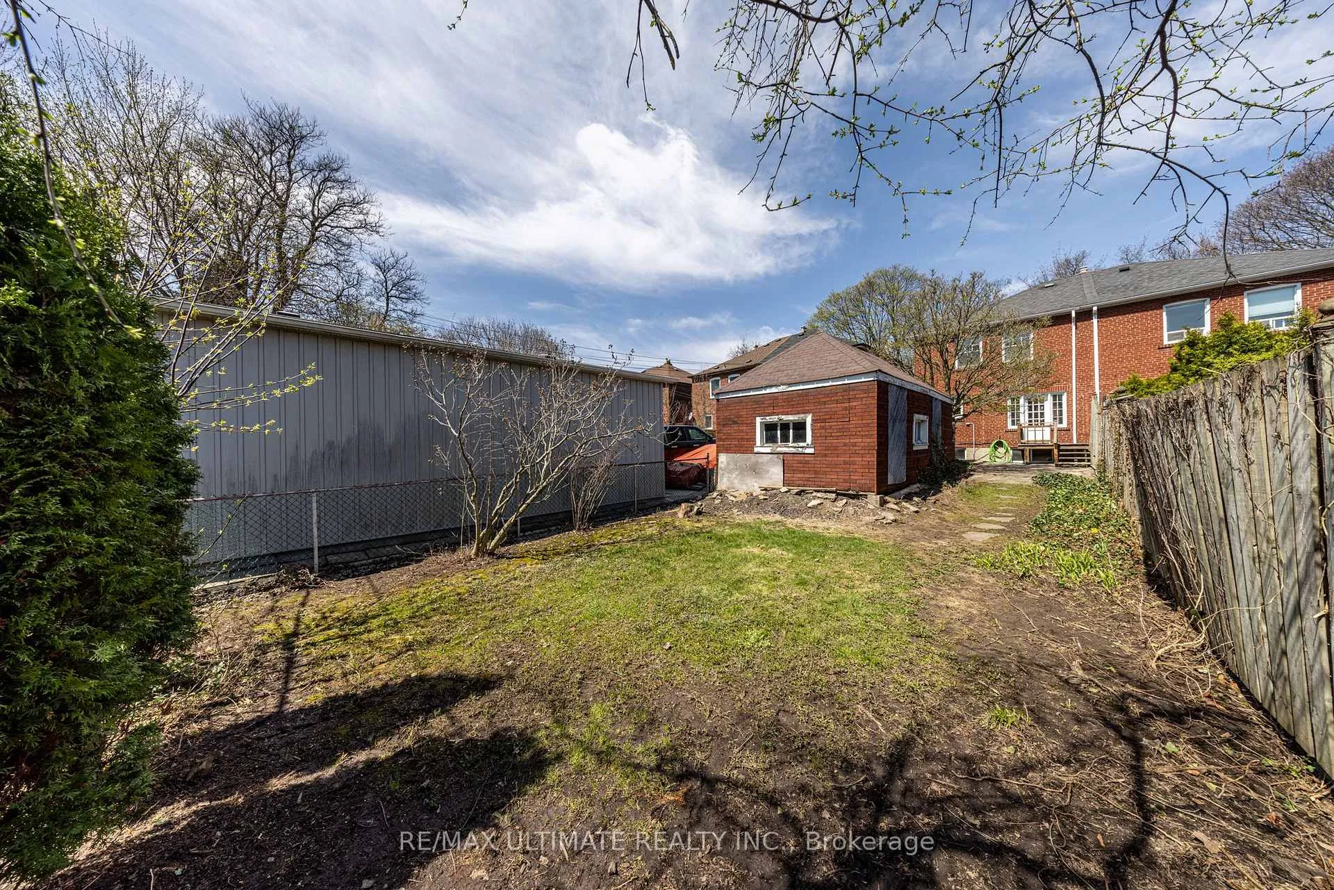 Photo 46 of 165 Divadale Drive, Toronto, Leaside — HOMEH