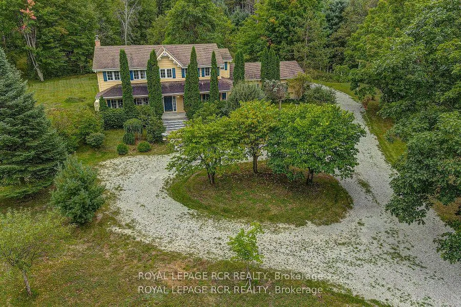 Photo 2 of 3445 14th Line, Innisfil, Rural Innisfil — HOMEH