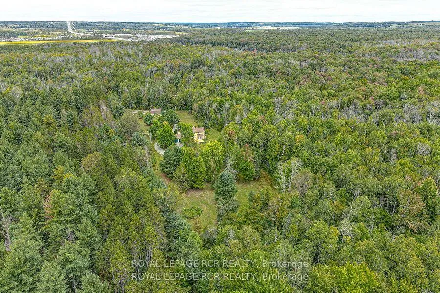 Photo 32 of 3445 14th Line, Innisfil, Rural Innisfil — HOMEH