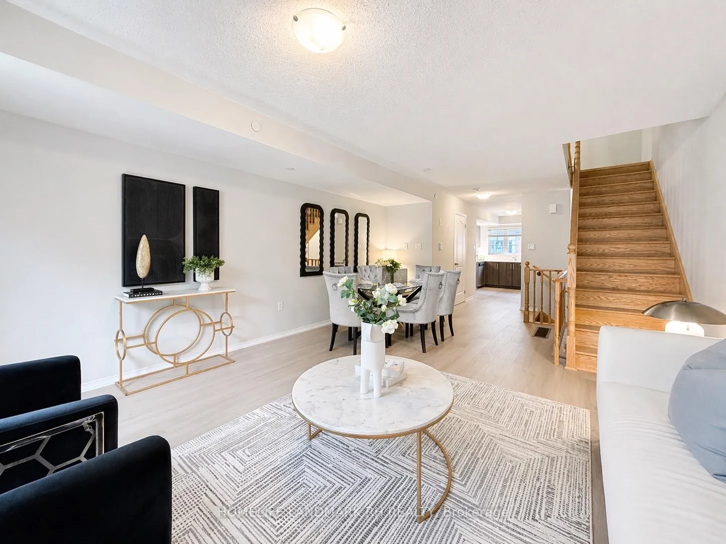 Photo 6 of 21 Filly Path, Oshawa, Windfields — HOMEH