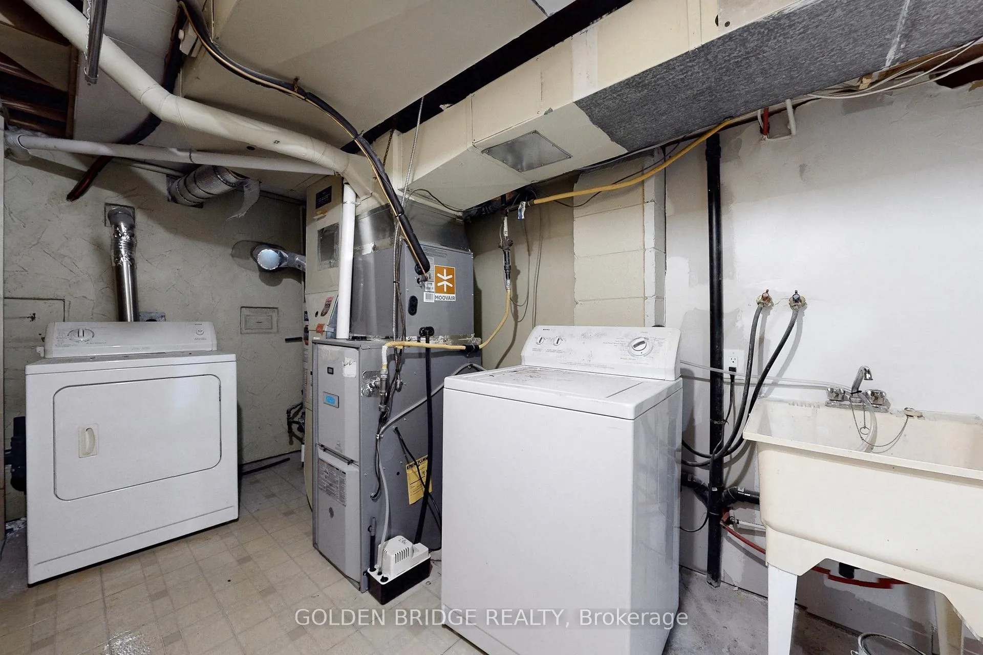 Photo 30 of 438 Centre Street E, Richmond Hill, Crosby — HOMEH