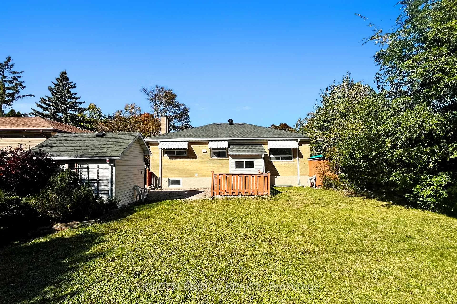 Photo 31 of 438 Centre Street E, Richmond Hill, Crosby — HOMEH