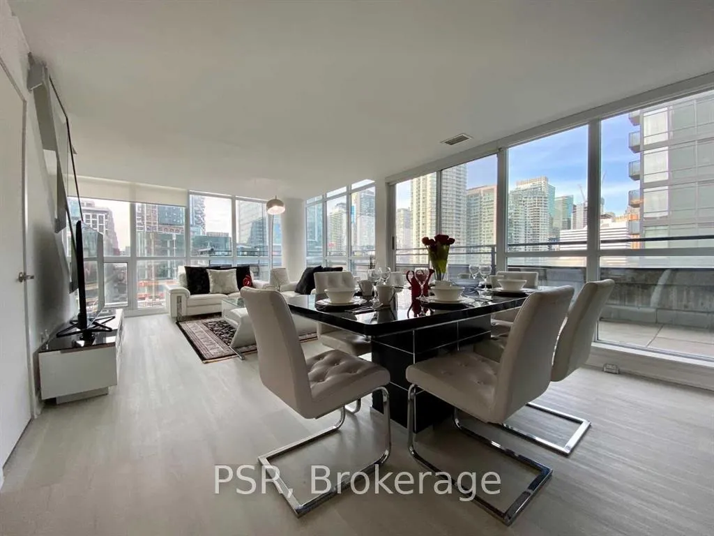 Photo 2 of Unit 815, 8 Telegram Mews, Toronto, Waterfront Communities — HOMEH