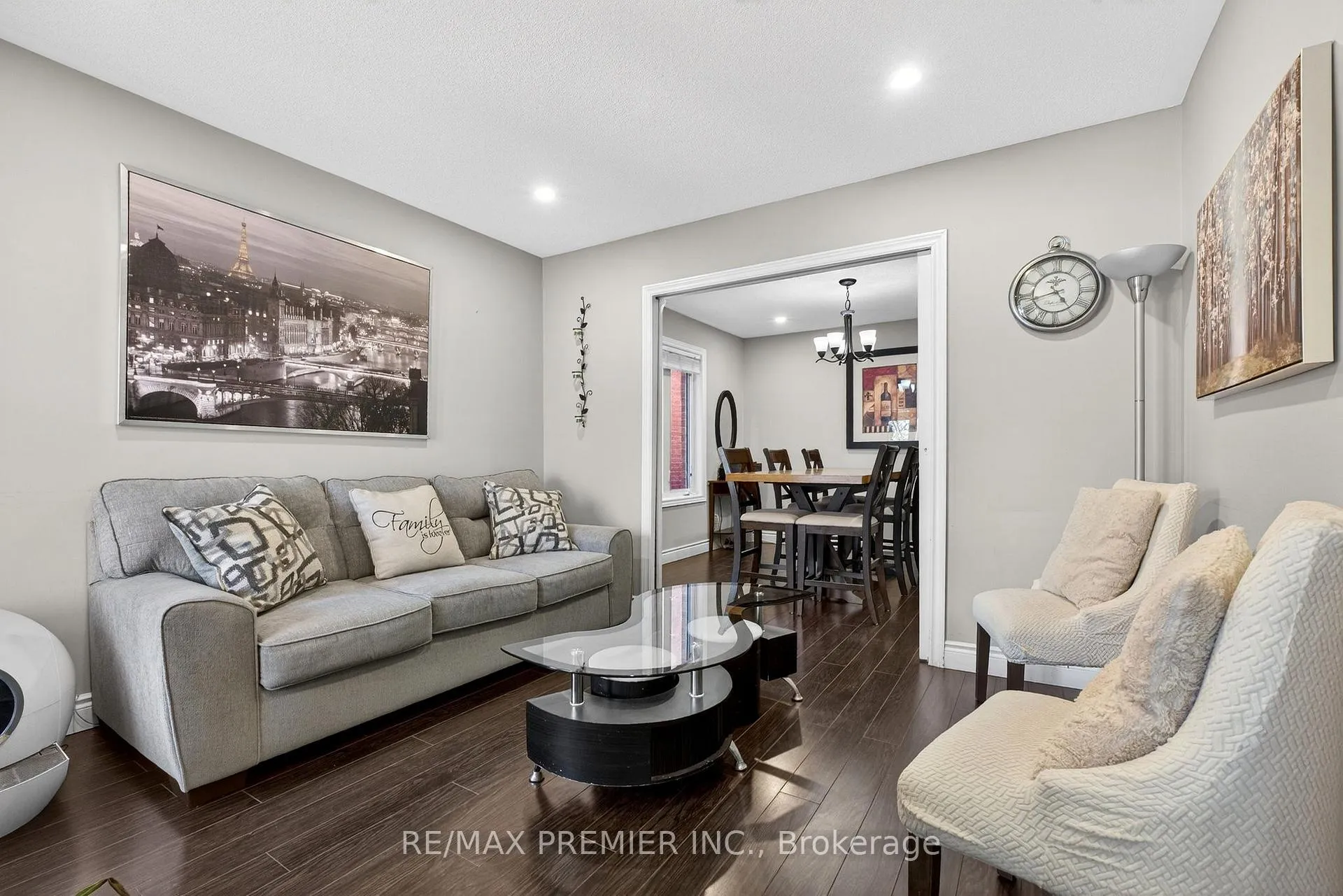 Photo 9 of 12 Bayview Street, Brampton, Northwood Park — HOMEH