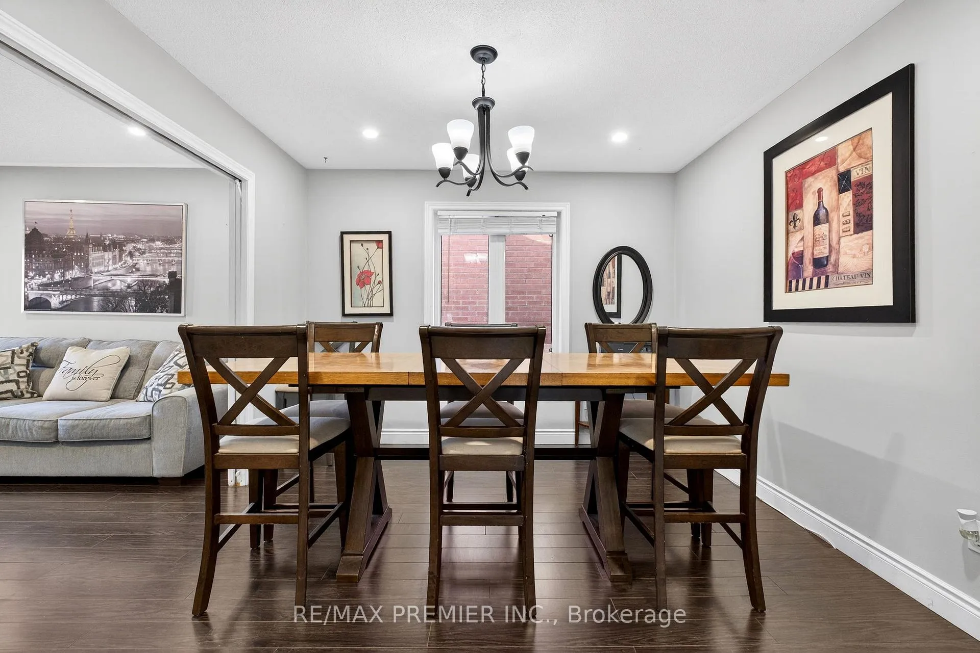 Photo 11 of 12 Bayview Street, Brampton, Northwood Park — HOMEH