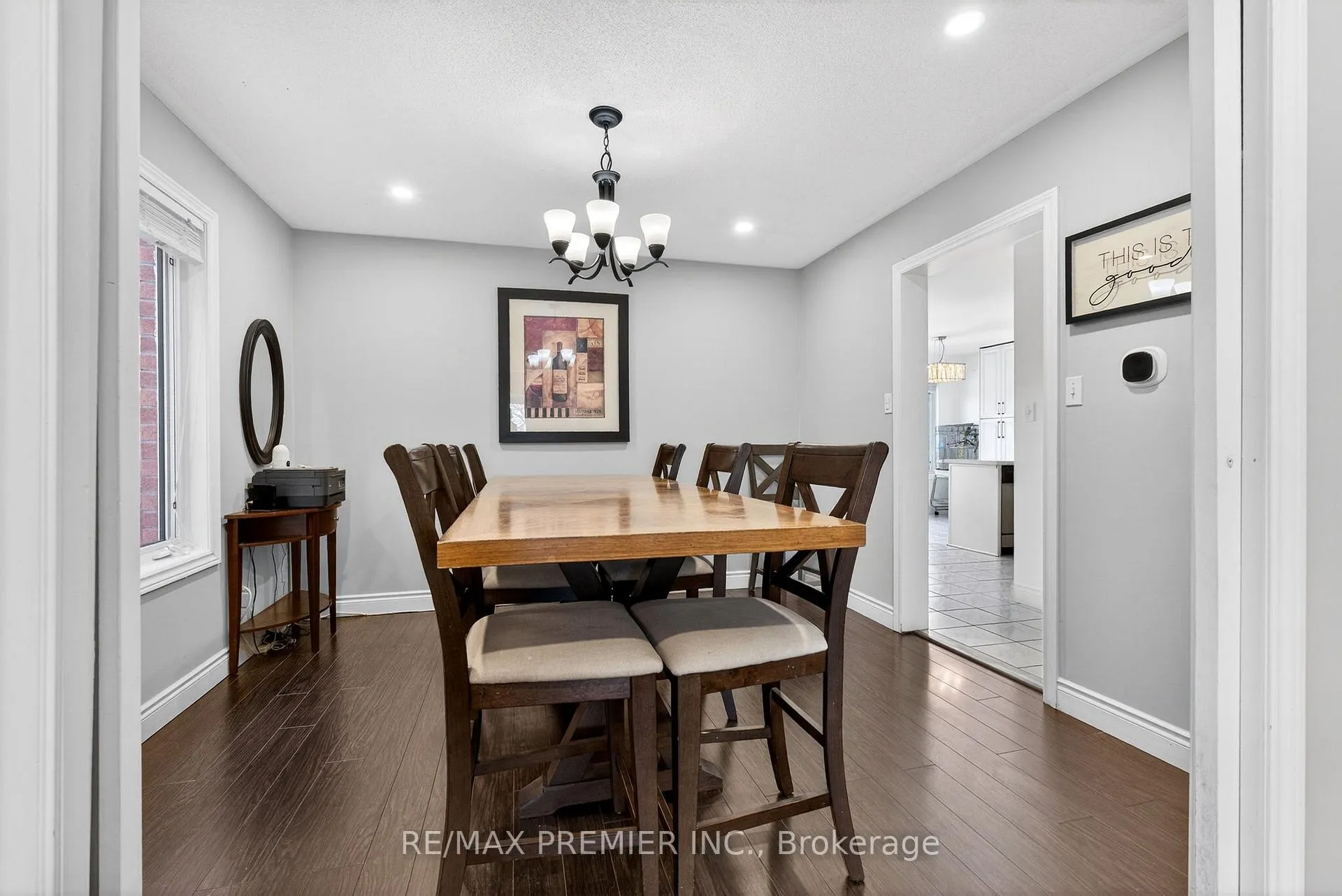 Photo 12 of 12 Bayview Street, Brampton, Northwood Park — HOMEH