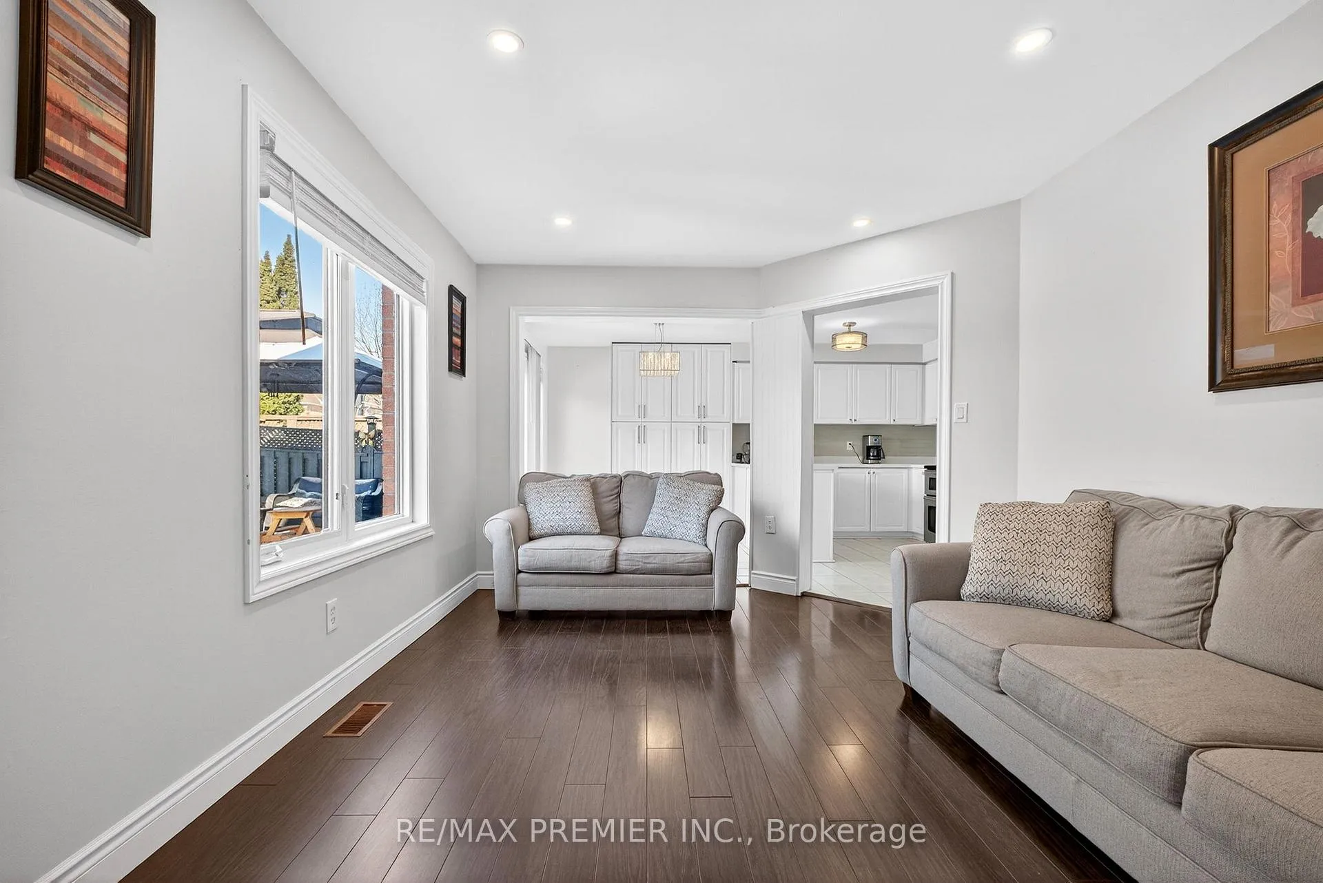 Photo 19 of 12 Bayview Street, Brampton, Northwood Park — HOMEH