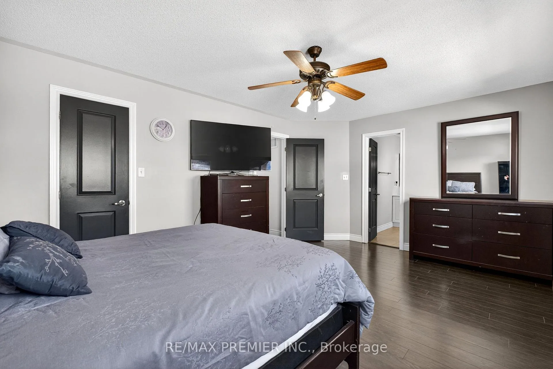 Photo 26 of 12 Bayview Street, Brampton, Northwood Park — HOMEH