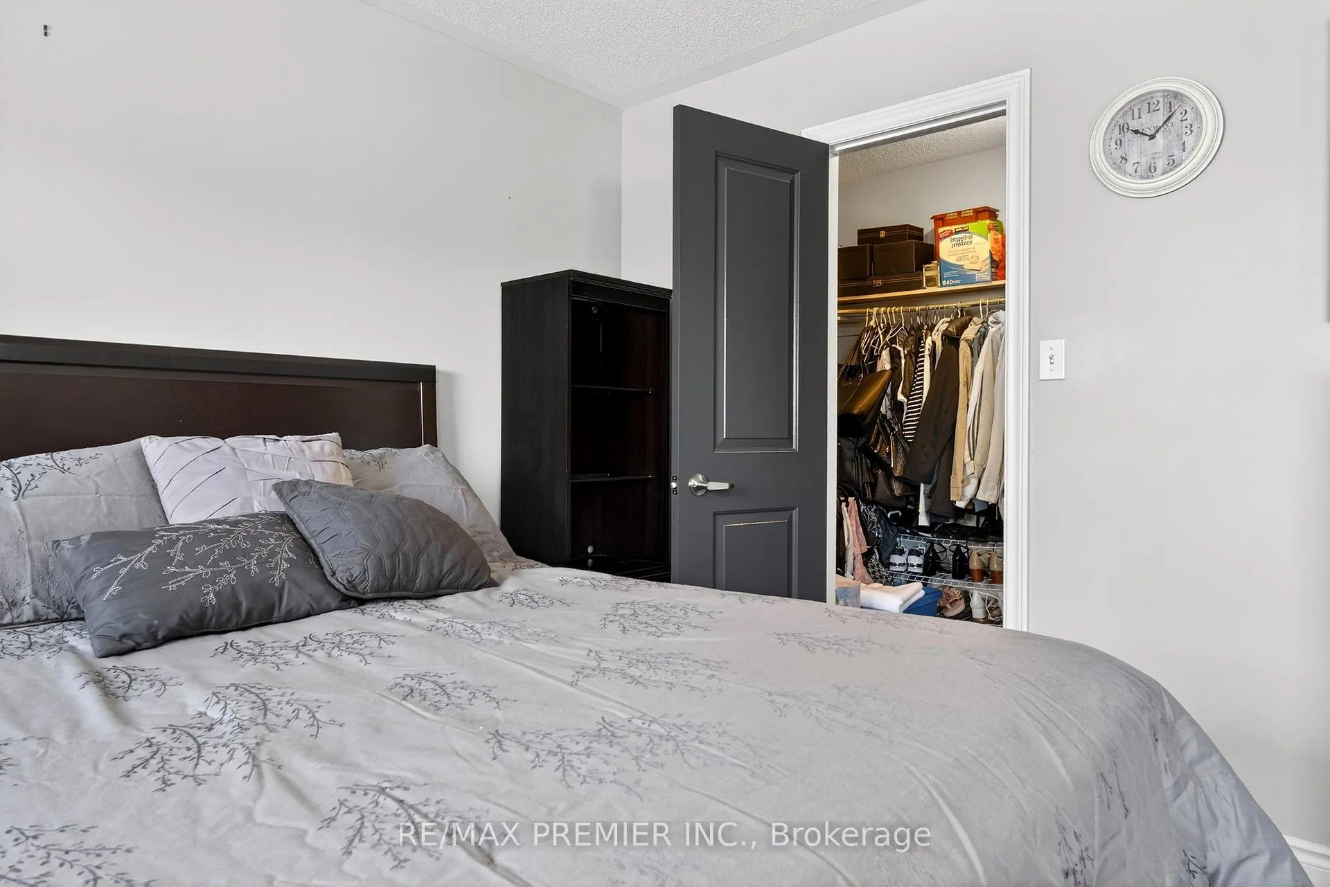 Photo 27 of 12 Bayview Street, Brampton, Northwood Park — HOMEH