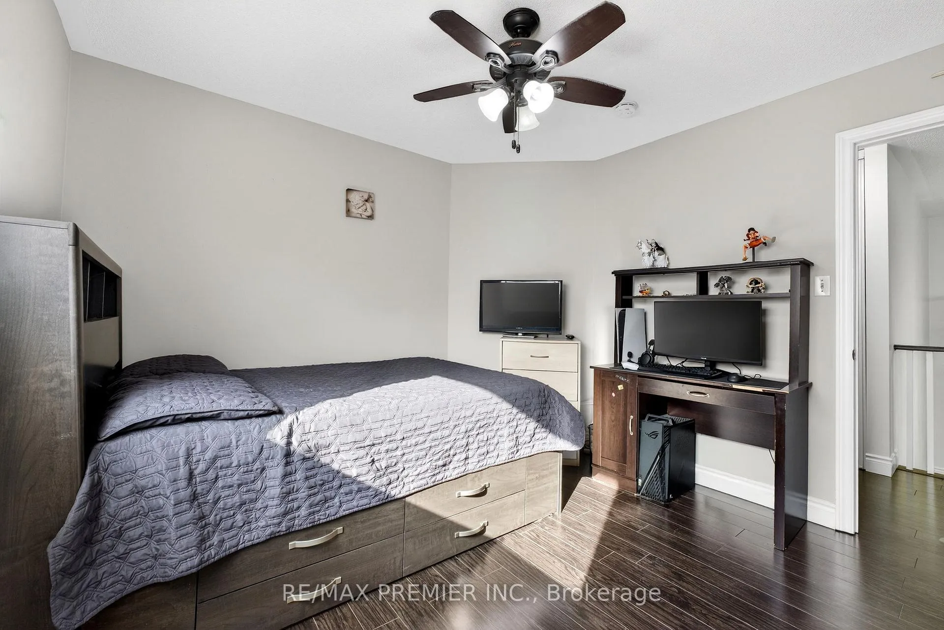 Photo 30 of 12 Bayview Street, Brampton, Northwood Park — HOMEH