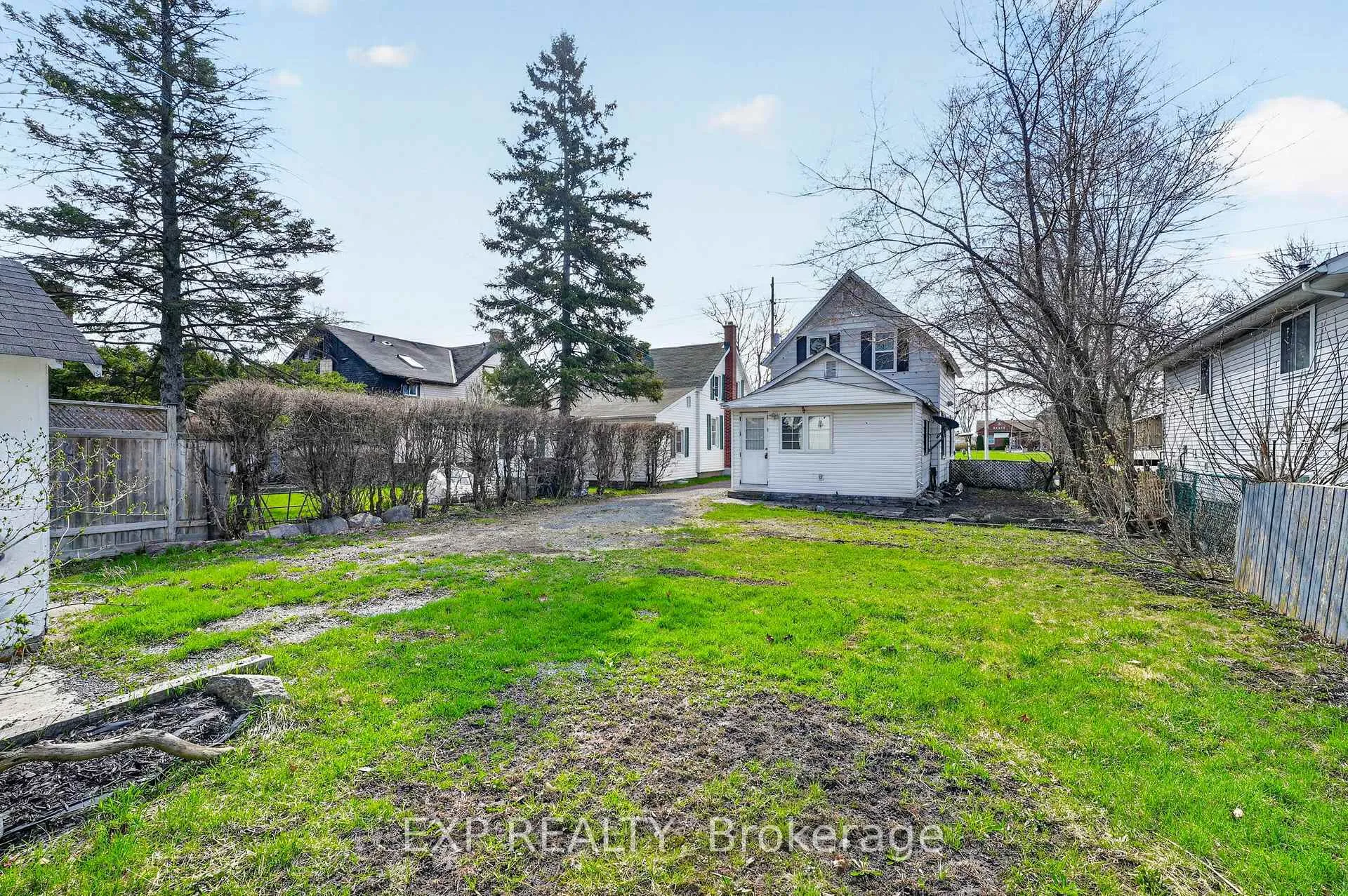 Photo 24 of 231 Water Street W, Cornwall — HOMEH