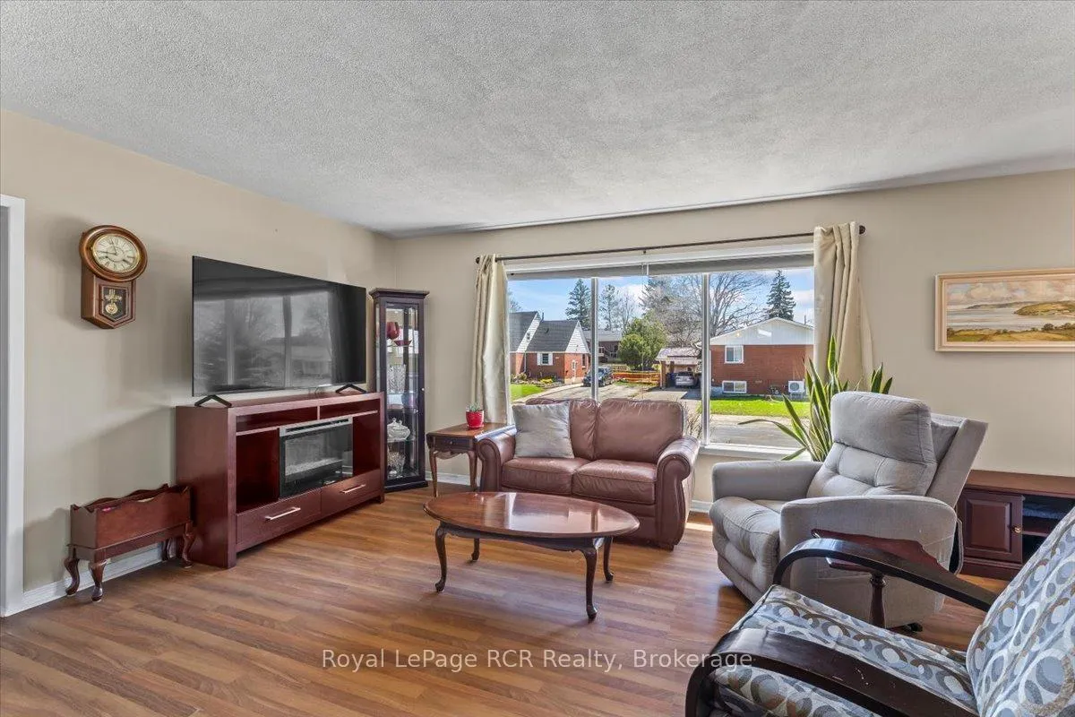 Photo 4 of 610 13th Street, Hanover — HOMEH