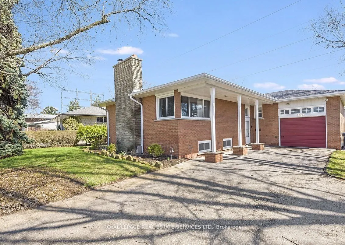 Front of 1602 Carletta Drive