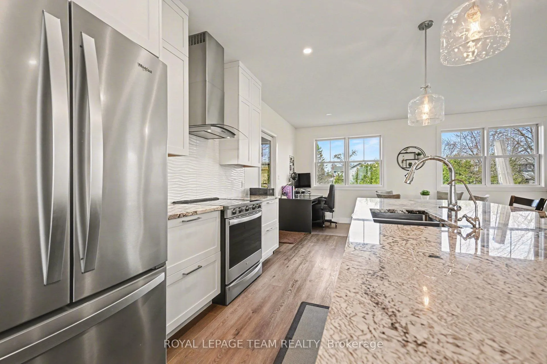 Photo 14 of 121 Grasshopper Lane, Ottawa, Kanata - Kanata (North East) — HOMEH