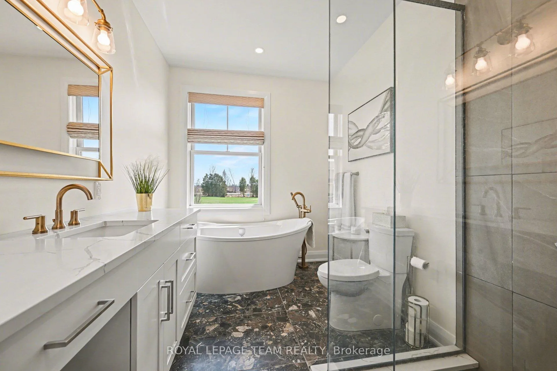 Photo 21 of 121 Grasshopper Lane, Ottawa, Kanata - Kanata (North East) — HOMEH