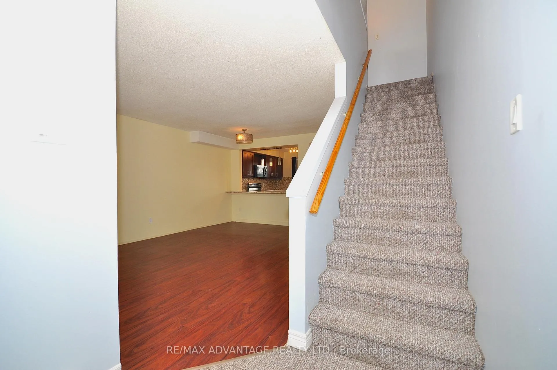 Photo 4 of Unit 27, 1430 Jalna Boulevard, London, South X — HOMEH