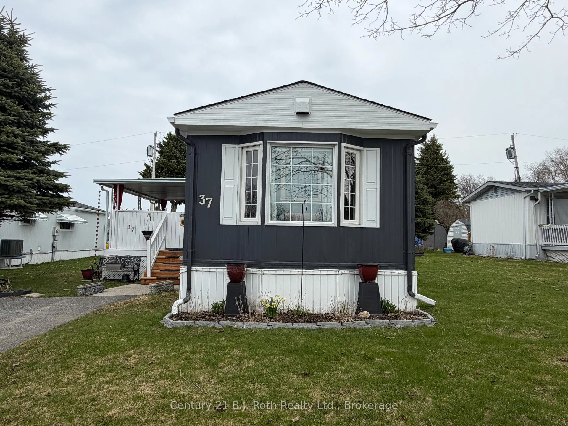 Photo 8 of 37 Berts Road, Midland — HOMEH