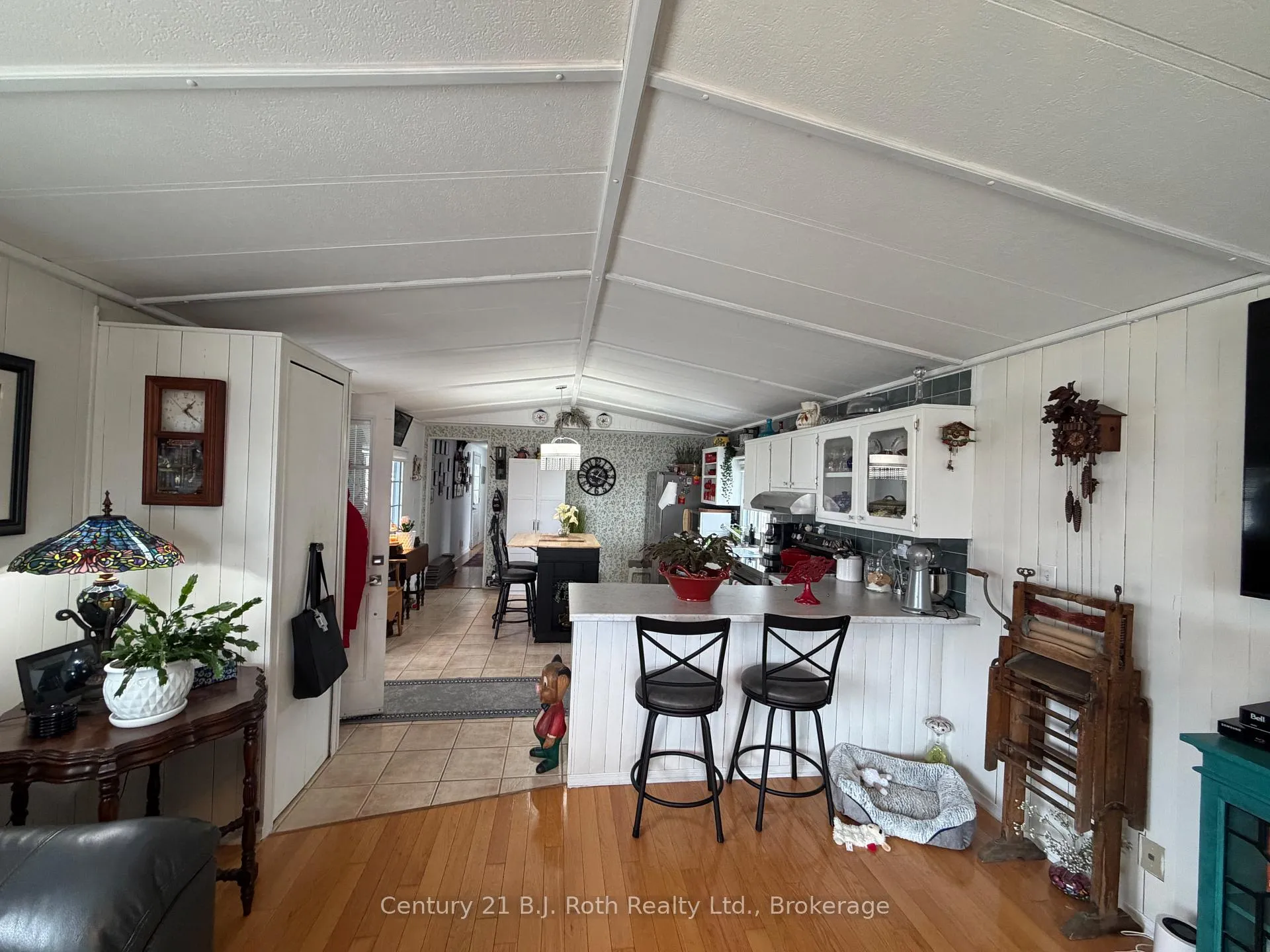 Photo 13 of 37 Berts Road, Midland — HOMEH