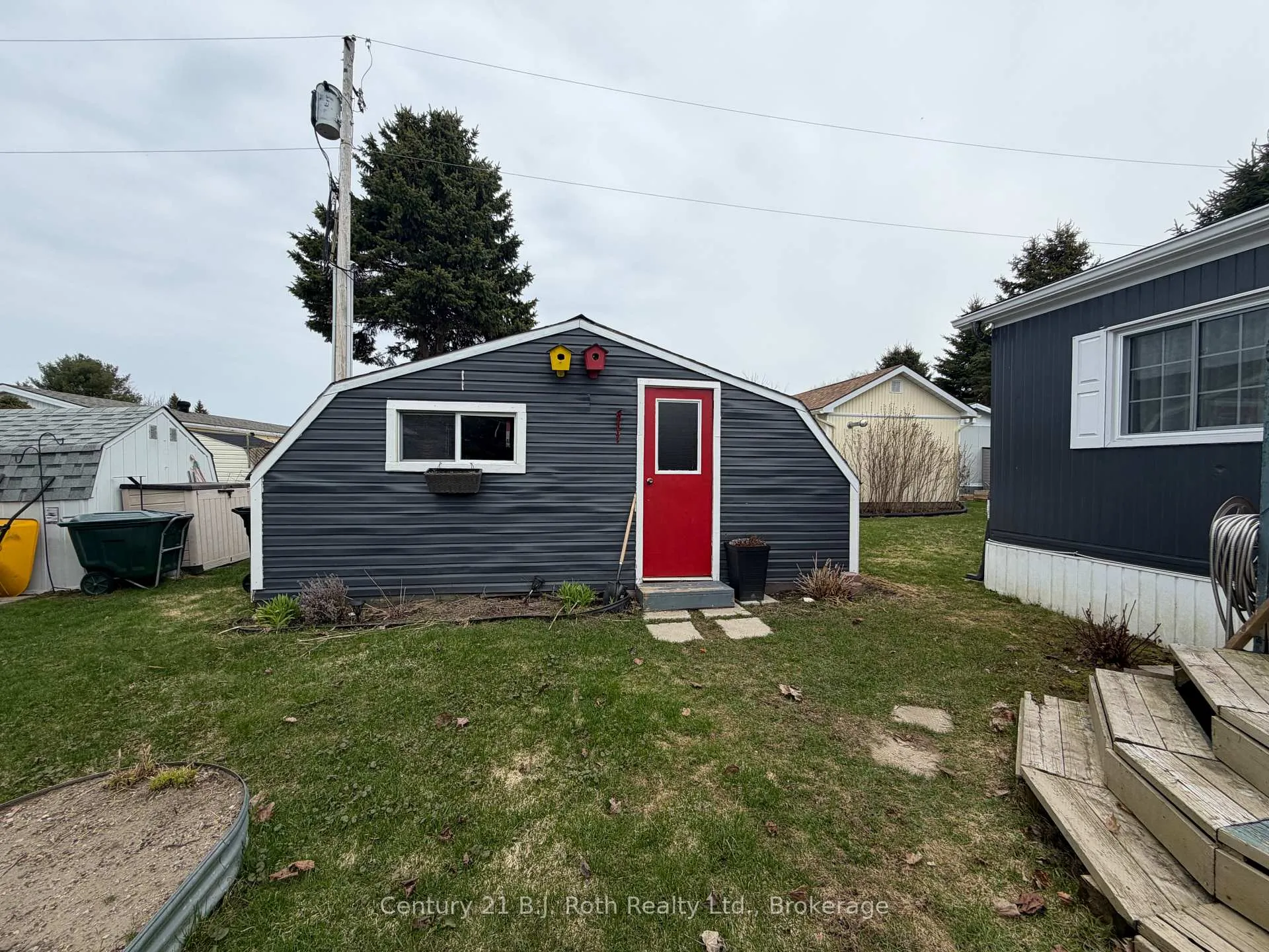 Photo 3 of 37 Berts Road, Midland — HOMEH