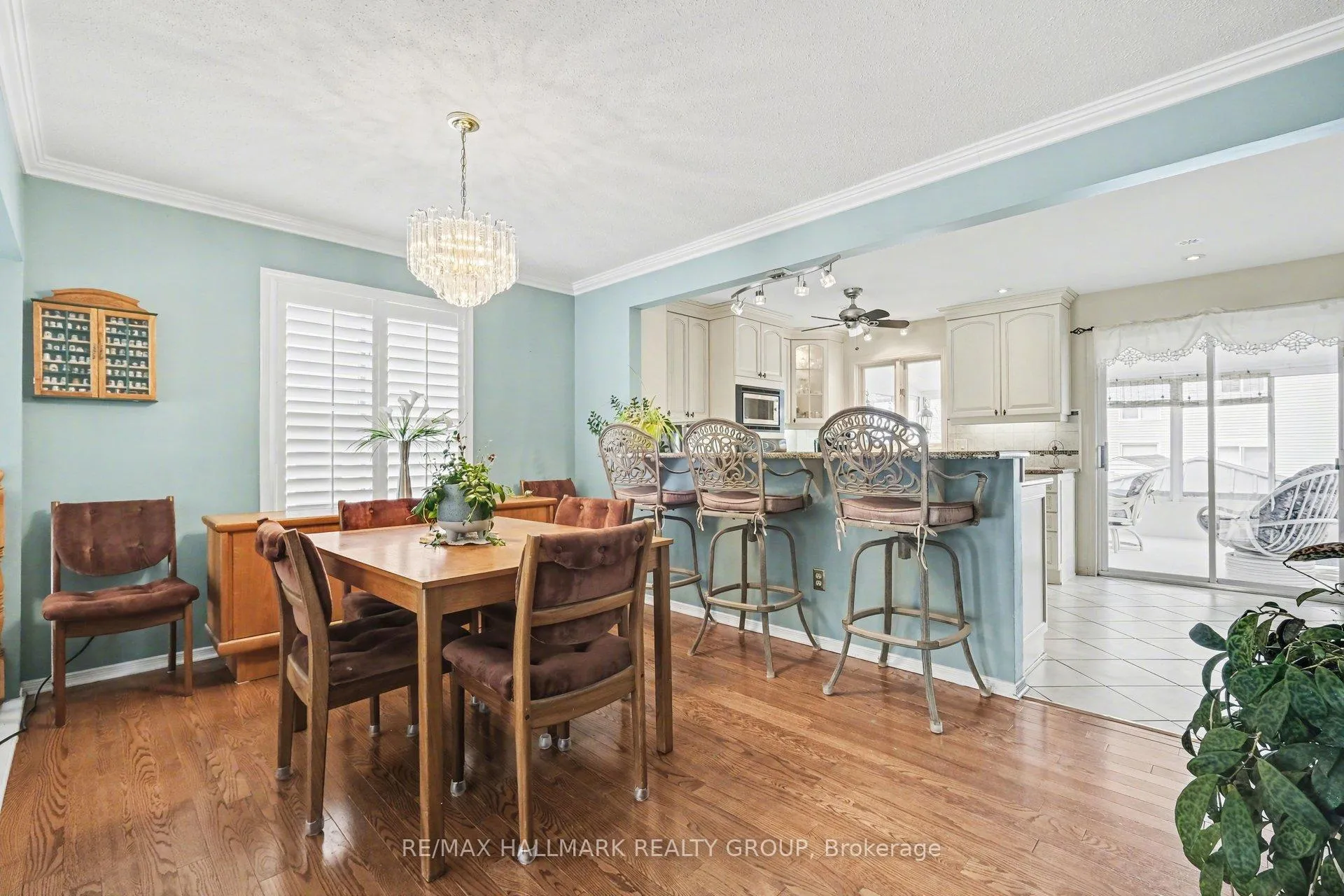 Photo 8 of 641 Wilkie Drive, Ottawa, Fallingbrook/Pineridge — HOMEH