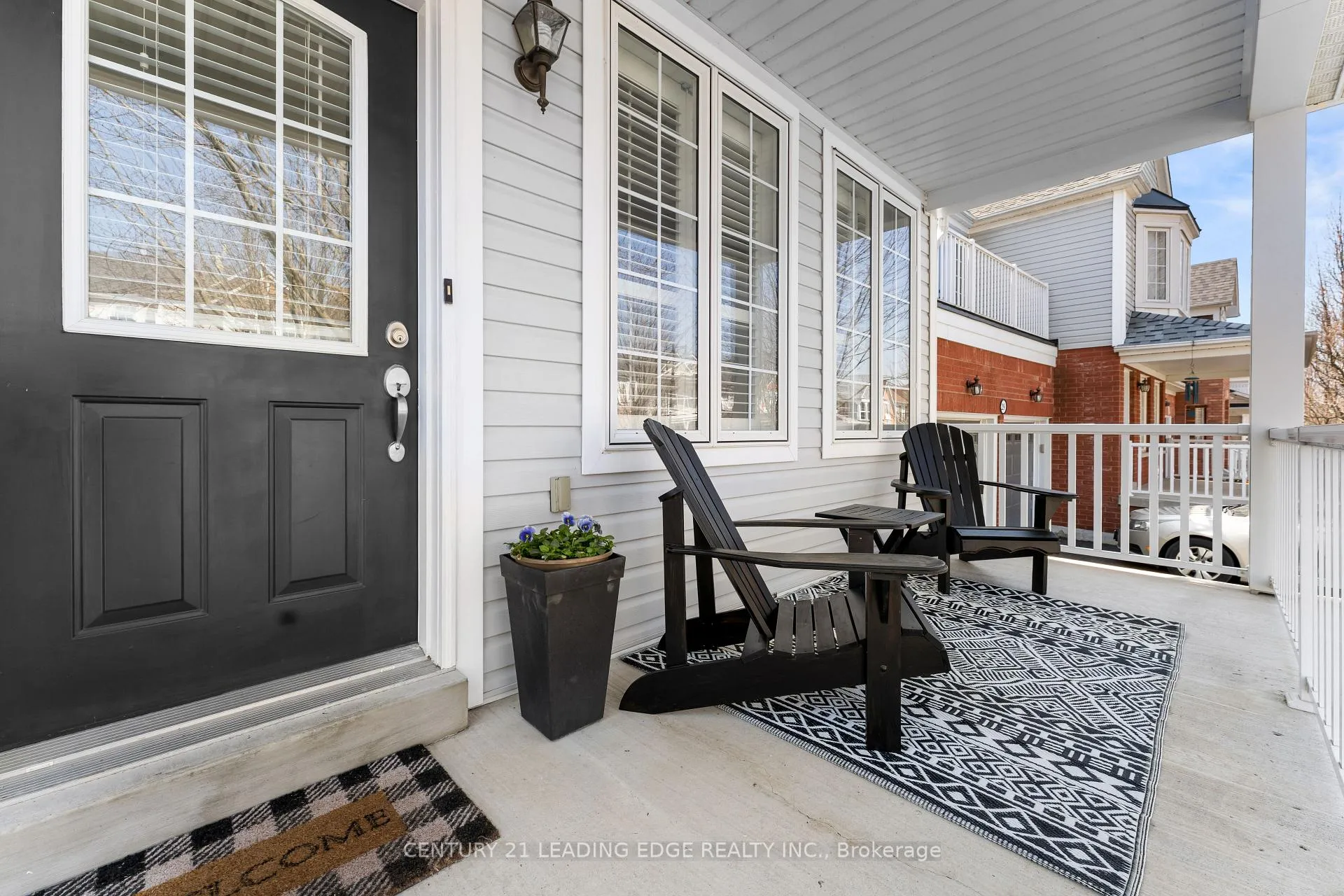 Photo 3 of 31 Kingham Avenue, Ajax, South East — HOMEH