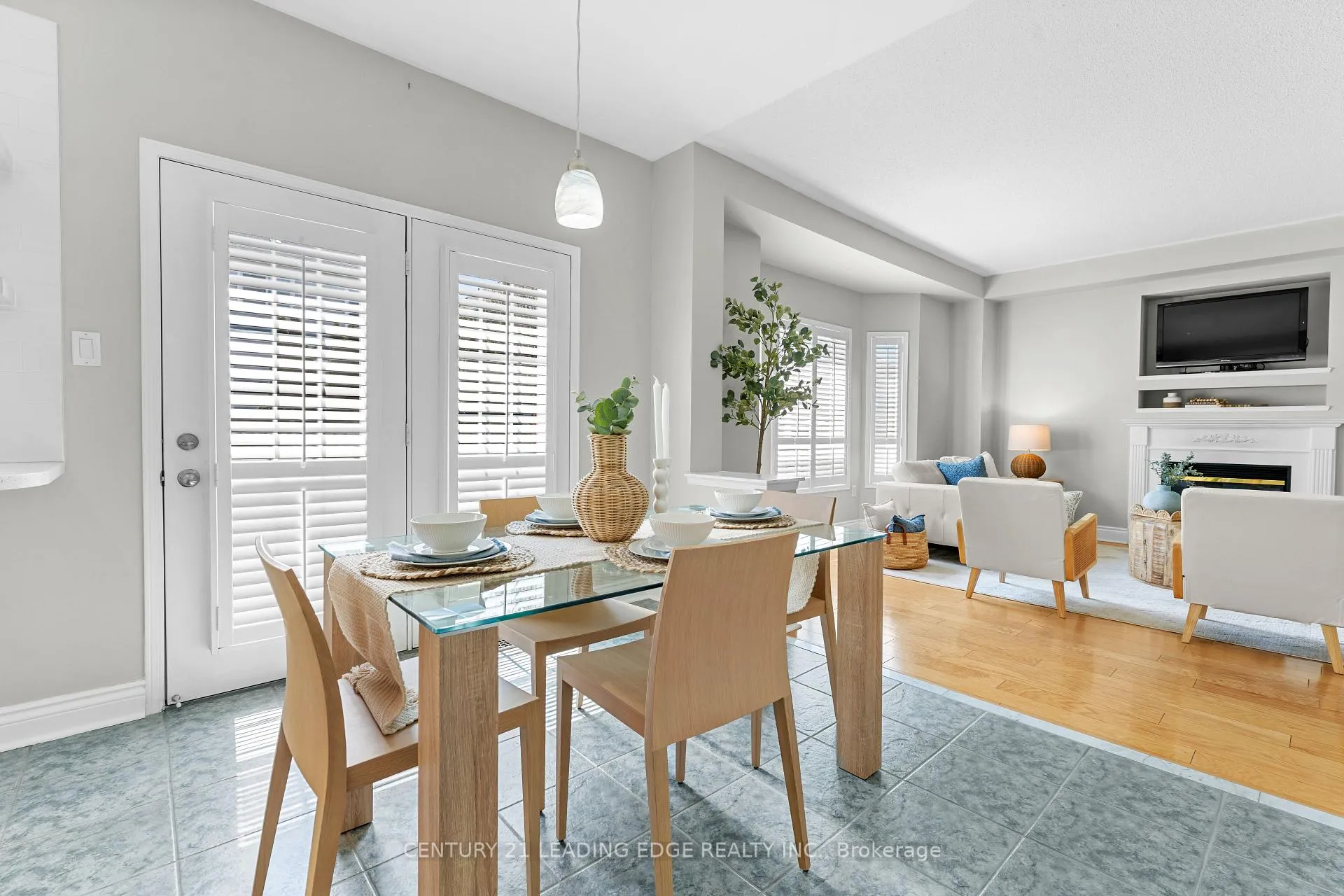 Photo 13 of 31 Kingham Avenue, Ajax, South East — HOMEH