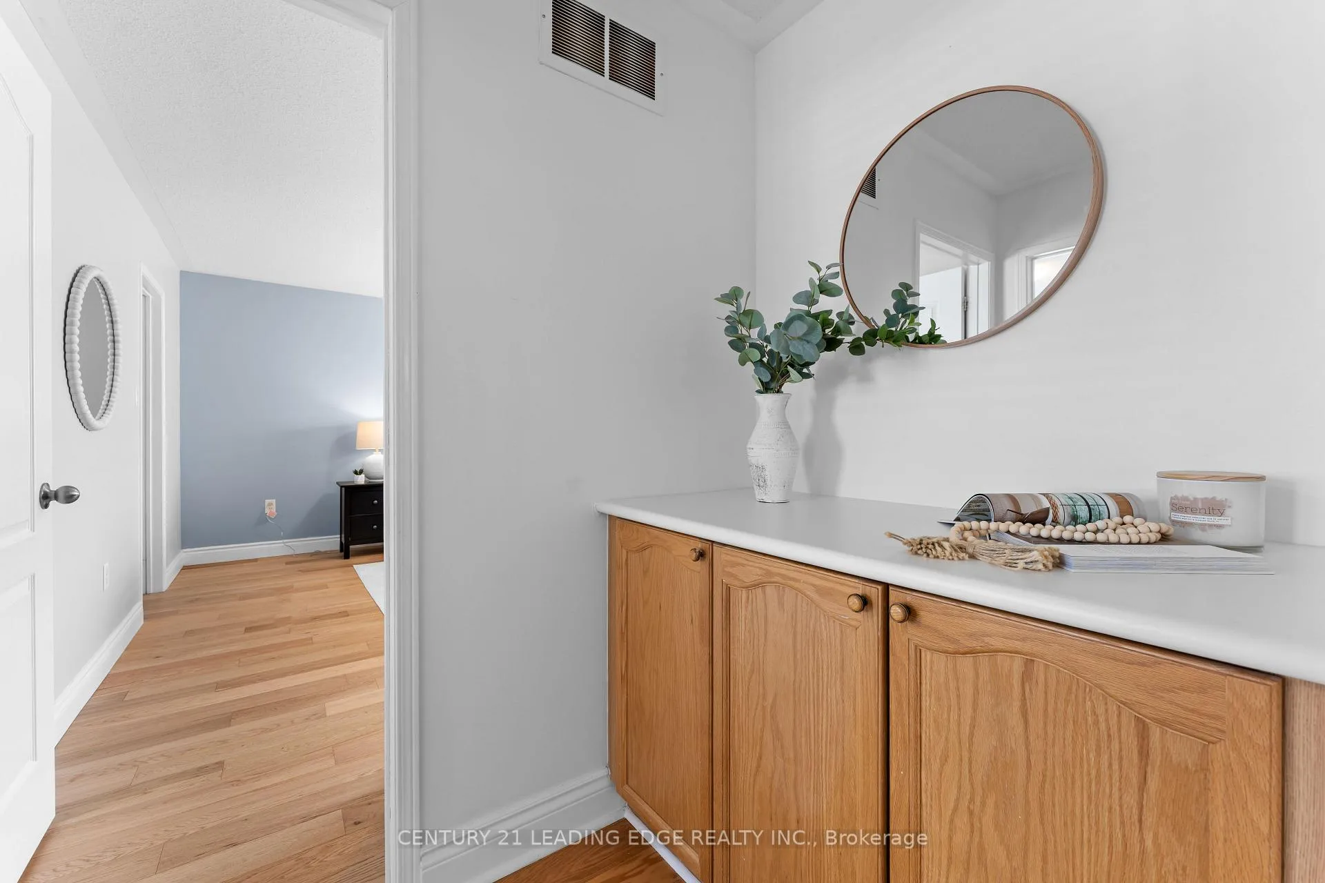 Photo 20 of 31 Kingham Avenue, Ajax, South East — HOMEH