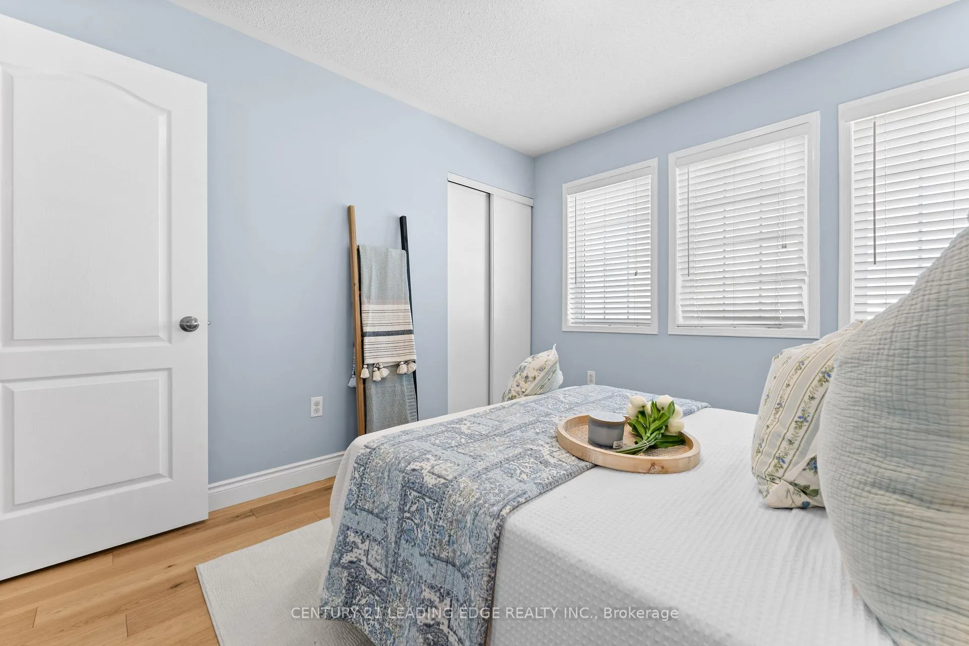Photo 30 of 31 Kingham Avenue, Ajax, South East — HOMEH
