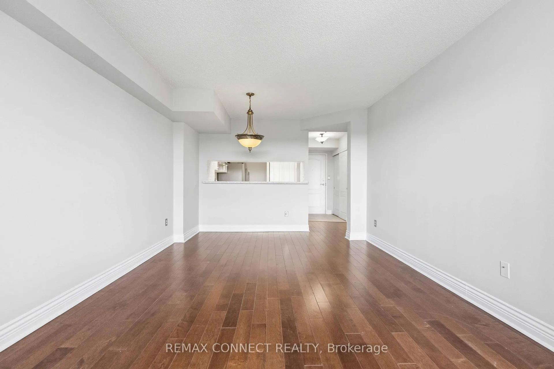 Photo 25 of Unit 814, 712 Rossland Road, Whitby, Pringle Creek — HOMEH