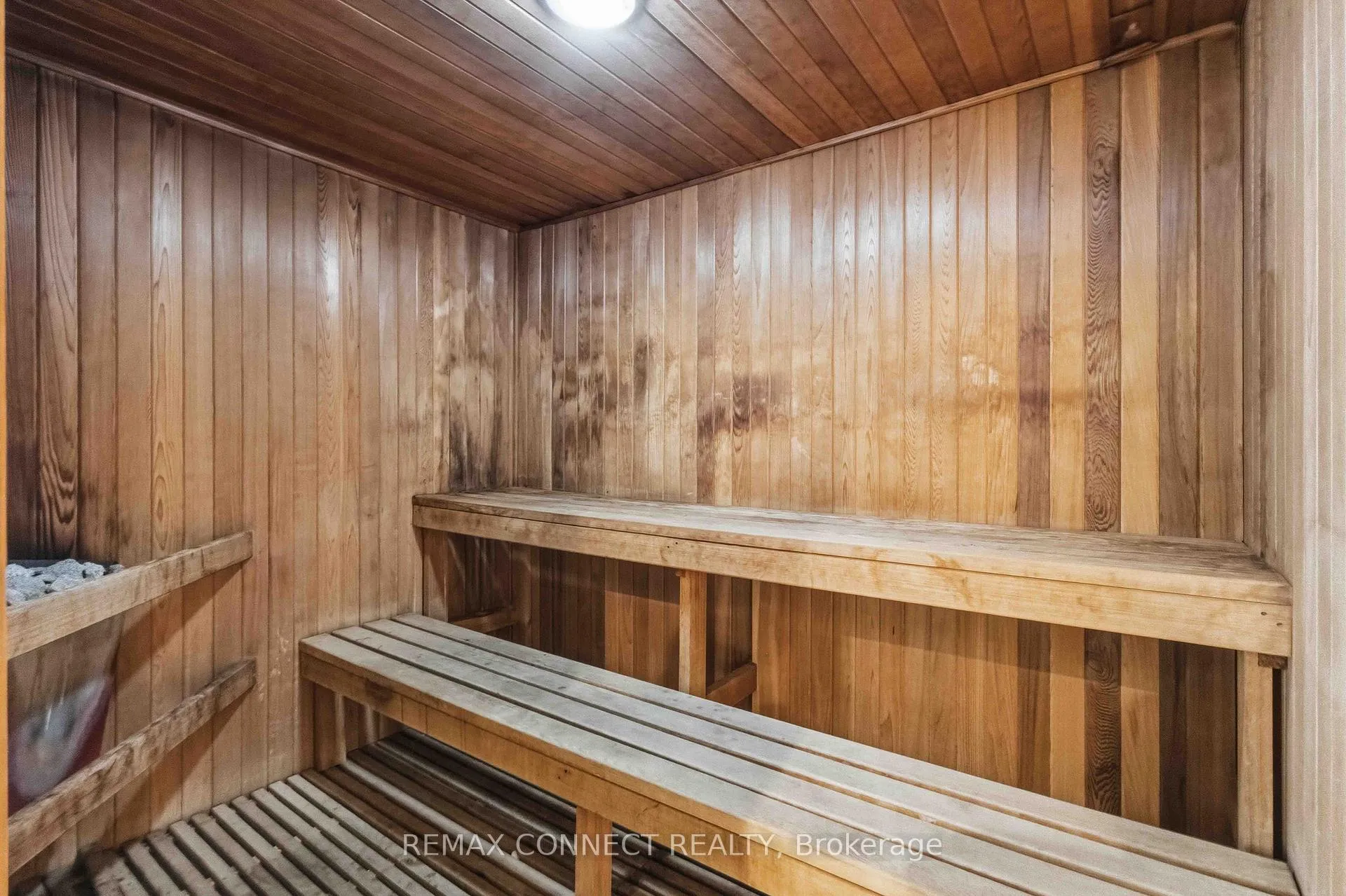 Photo 32 of Unit 814, 712 Rossland Road, Whitby, Pringle Creek — HOMEH