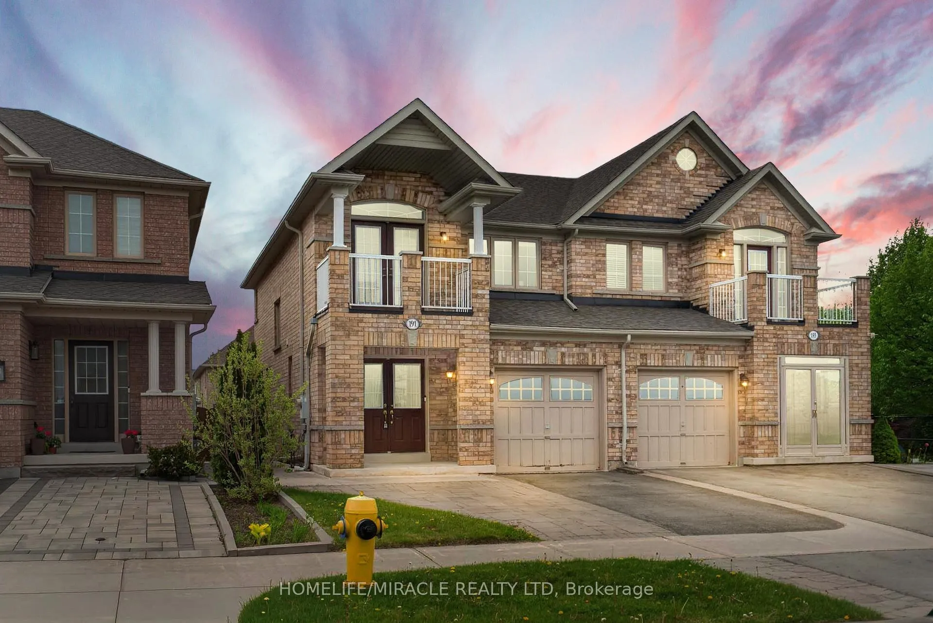 Photo 2 of 191 Petticoat Road, Vaughan, Patterson — HOMEH