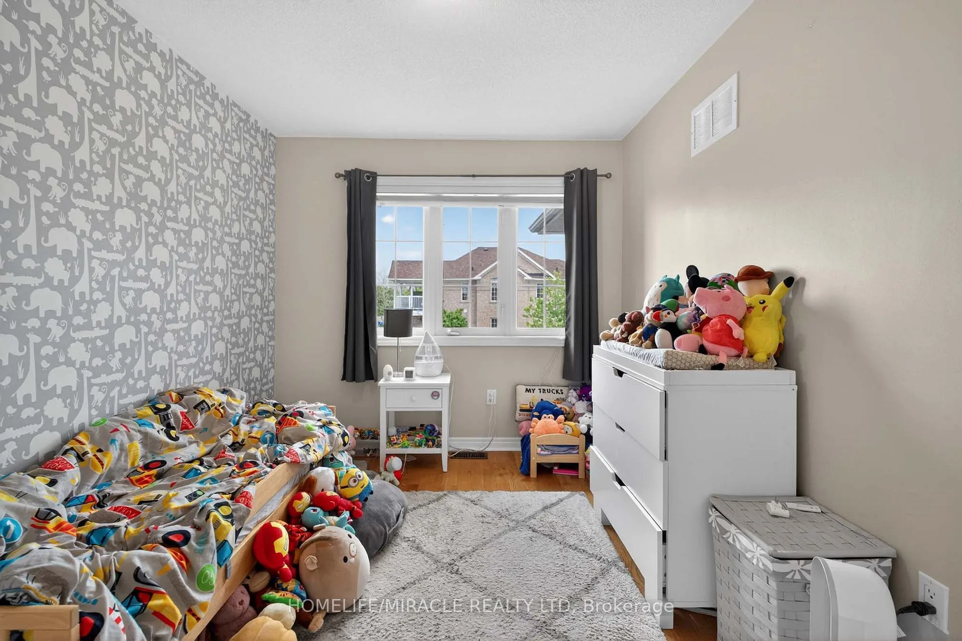 Photo 26 of 191 Petticoat Road, Vaughan, Patterson — HOMEH