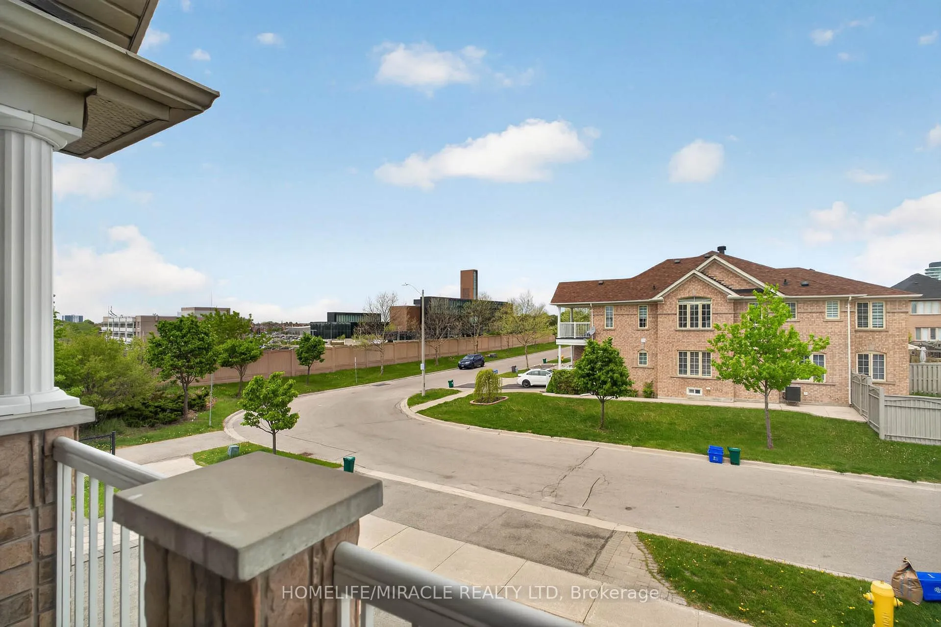 Photo 32 of 191 Petticoat Road, Vaughan, Patterson — HOMEH