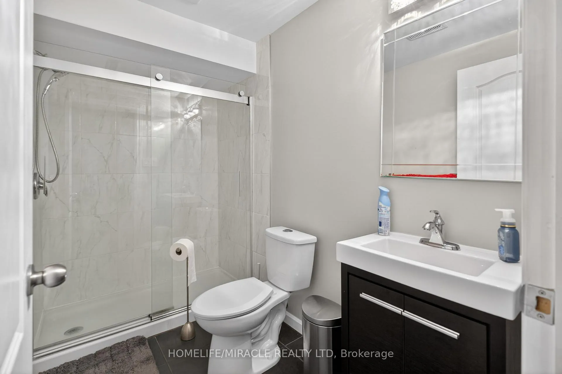 Photo 37 of 191 Petticoat Road, Vaughan, Patterson — HOMEH