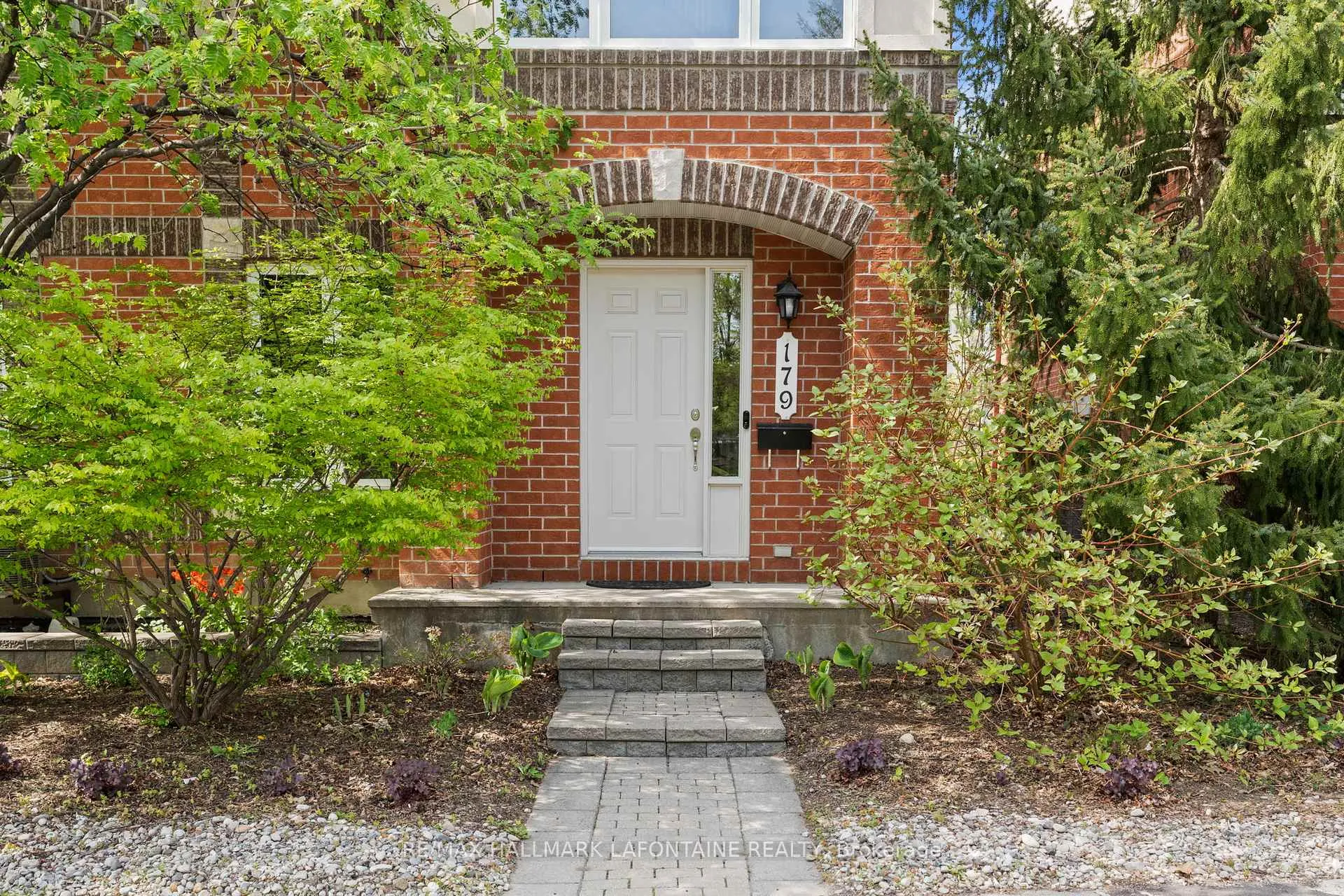 Photo 3 of 179 Lanark Avenue, Ottawa, Westboro North — HOMEH