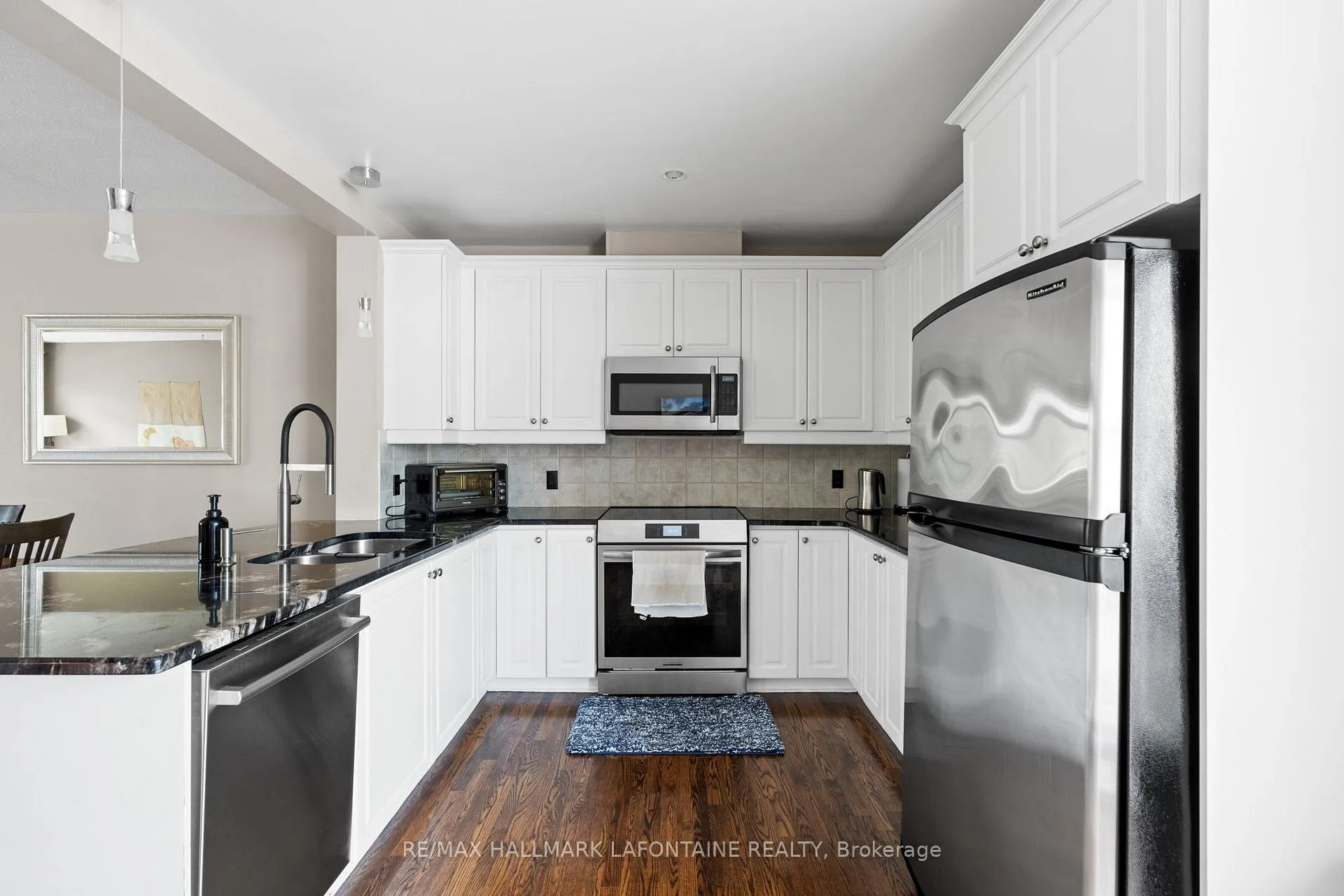 Photo 14 of 179 Lanark Avenue, Ottawa, Westboro North — HOMEH