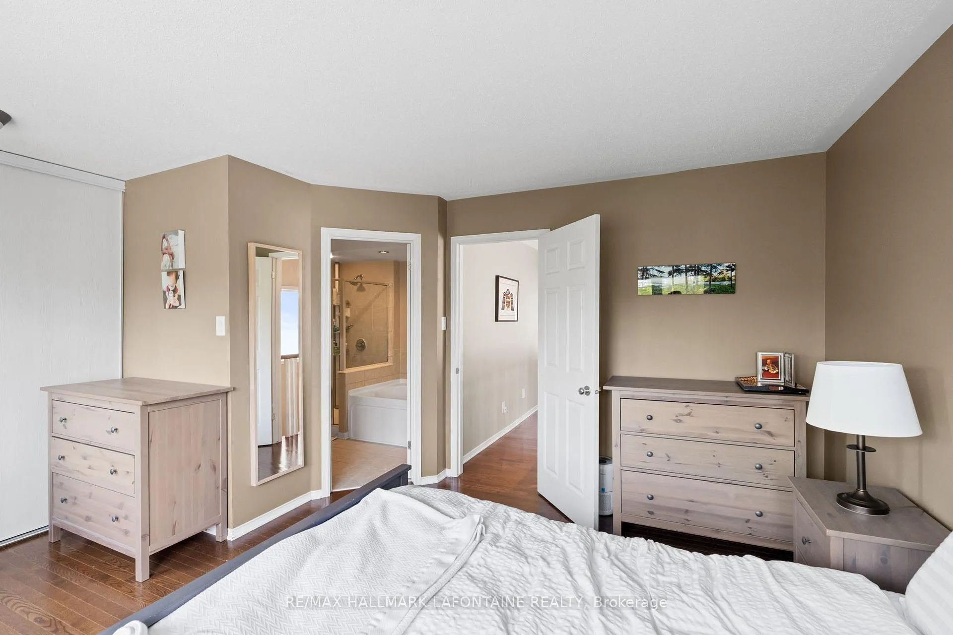 Photo 29 of 179 Lanark Avenue, Ottawa, Westboro North — HOMEH