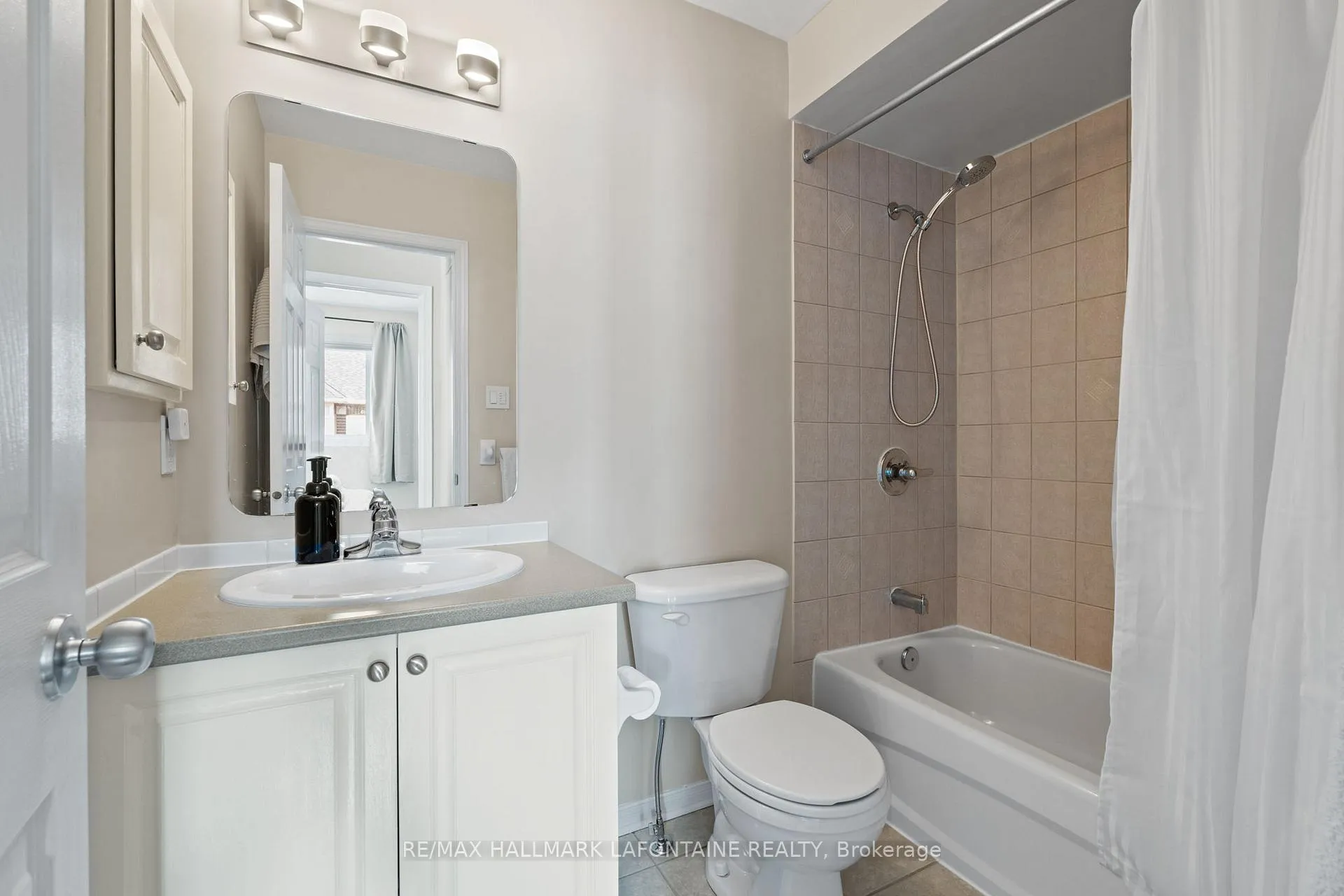 Photo 38 of 179 Lanark Avenue, Ottawa, Westboro North — HOMEH
