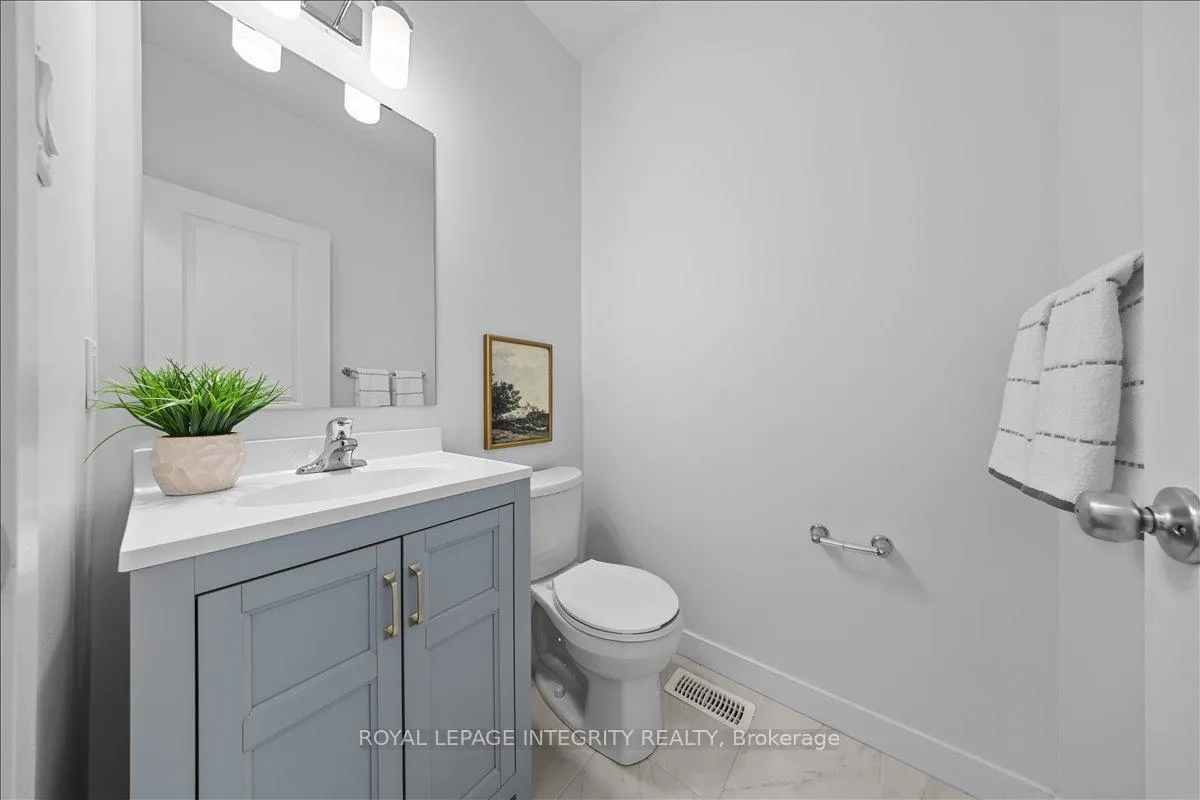 Photo 10 of 429 Gidran Circle, Ottawa, Kanata - Emerald Meadows/Trailwest — HOMEH