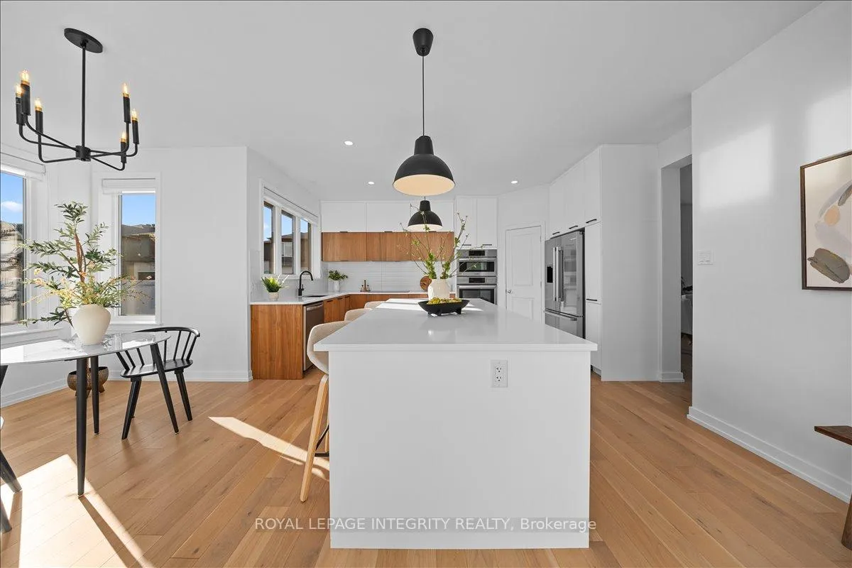 Photo 17 of 429 Gidran Circle, Ottawa, Kanata - Emerald Meadows/Trailwest — HOMEH