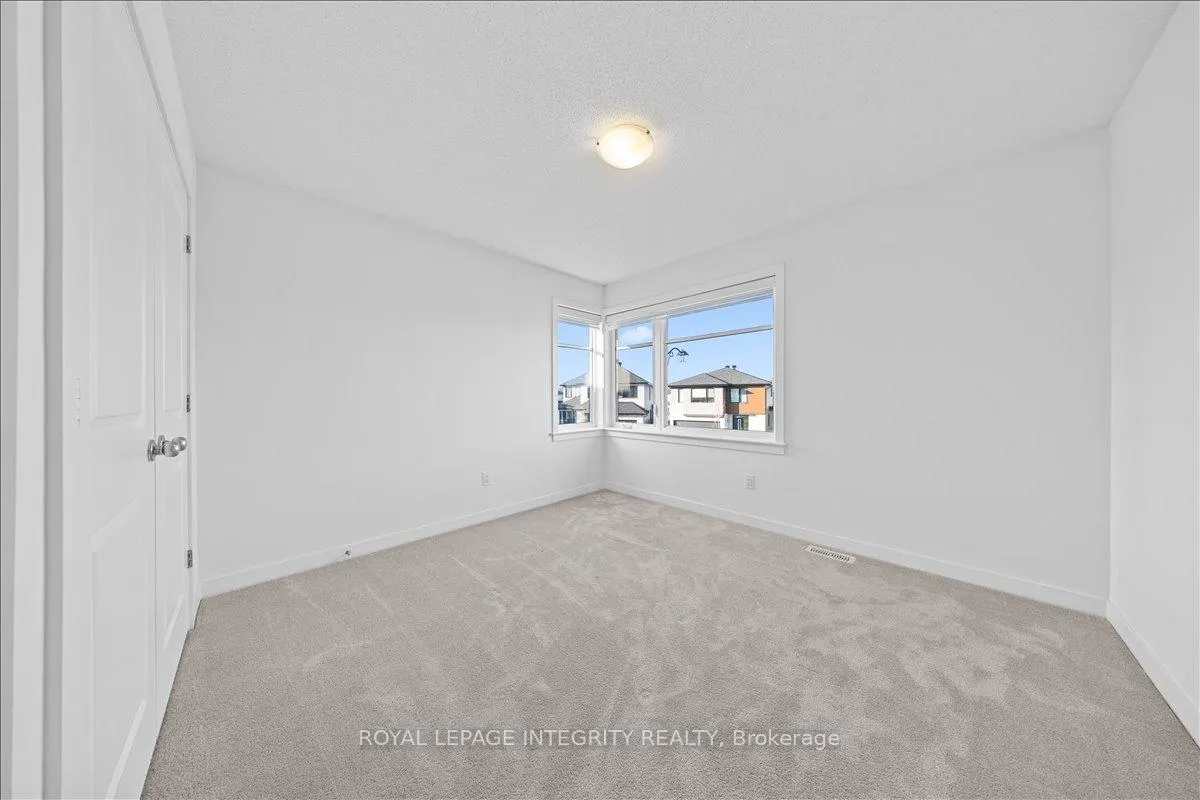 Photo 36 of 429 Gidran Circle, Ottawa, Kanata - Emerald Meadows/Trailwest — HOMEH